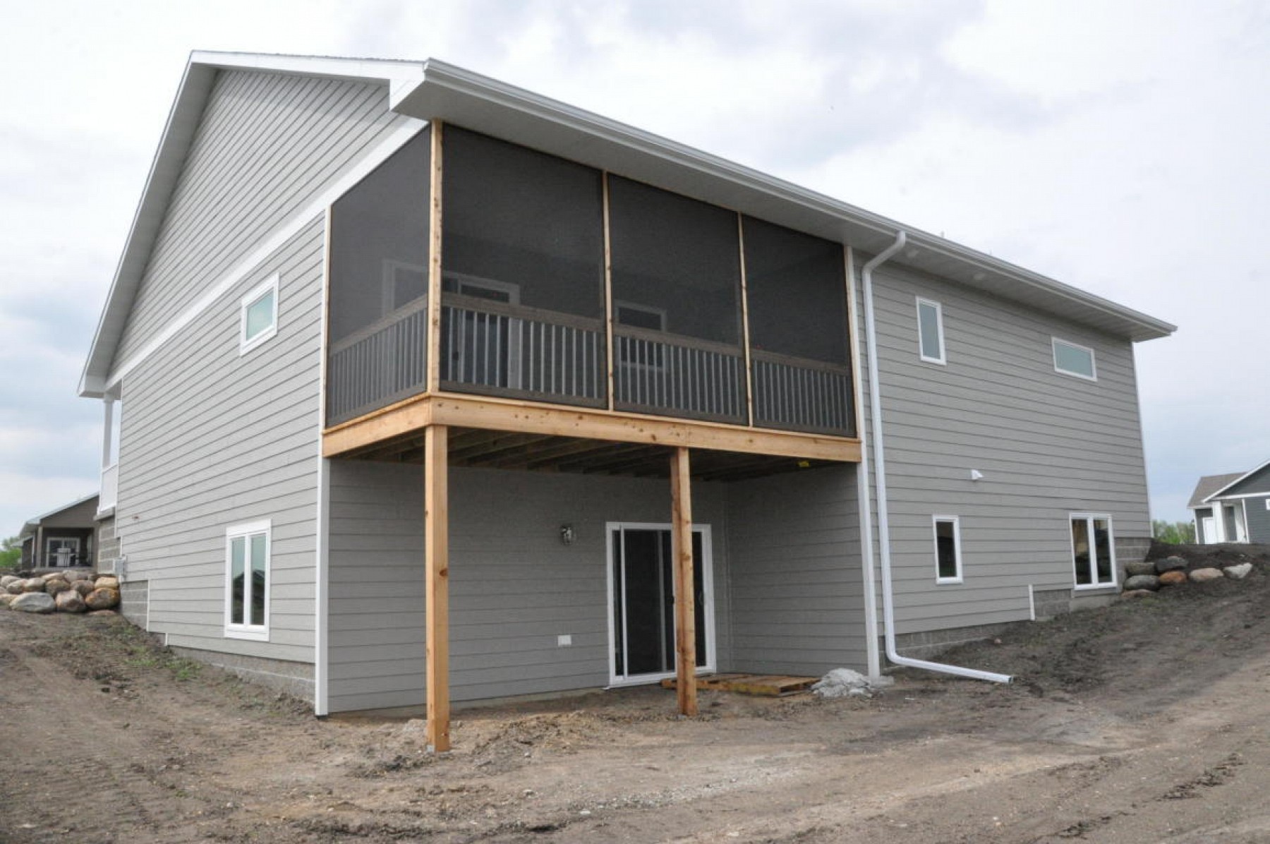 2121 Larkspur Ridge Drive, Brookings, SD 57006