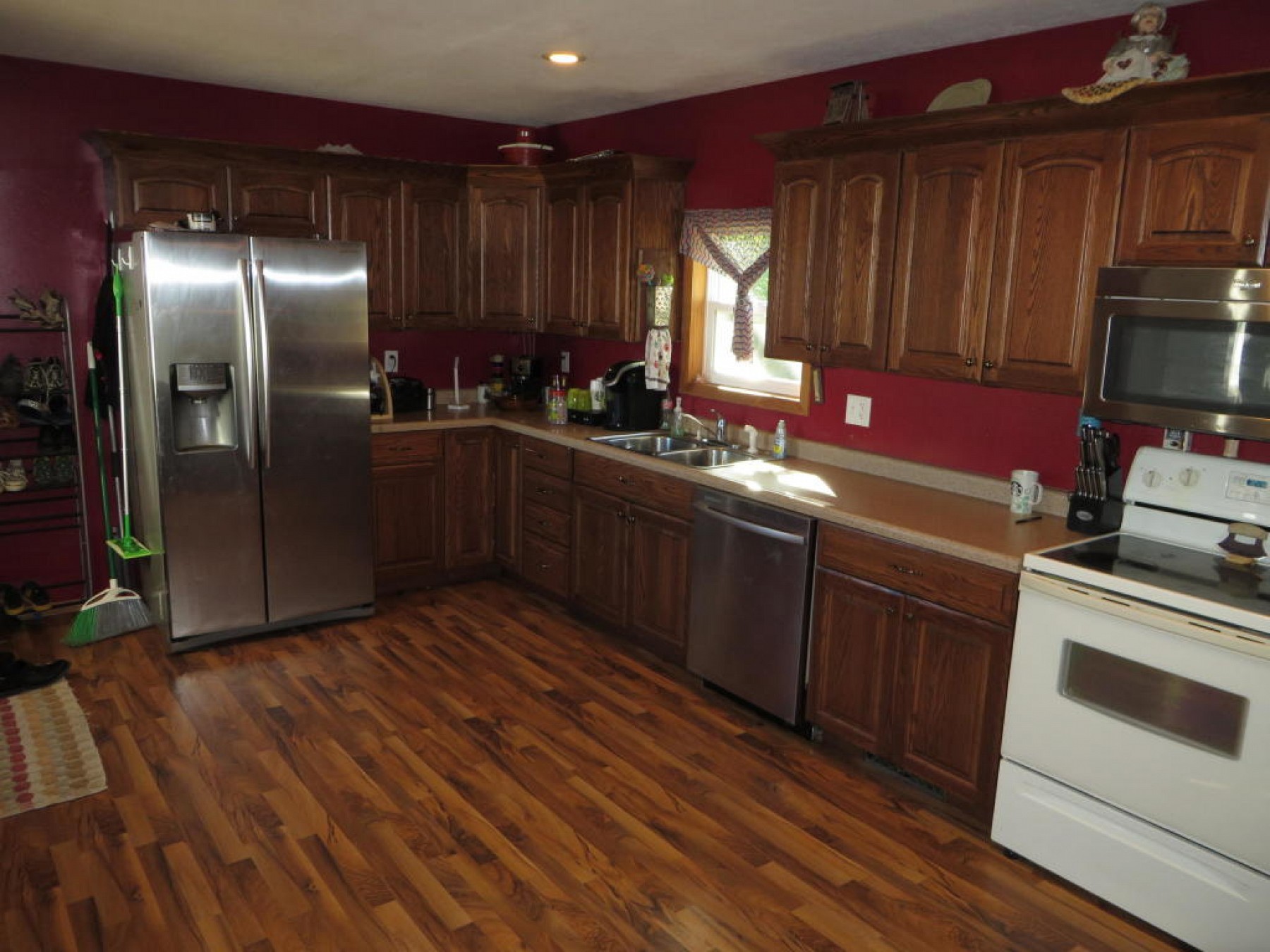 314 Spring Avenue N, Lake Preston, SD 57249