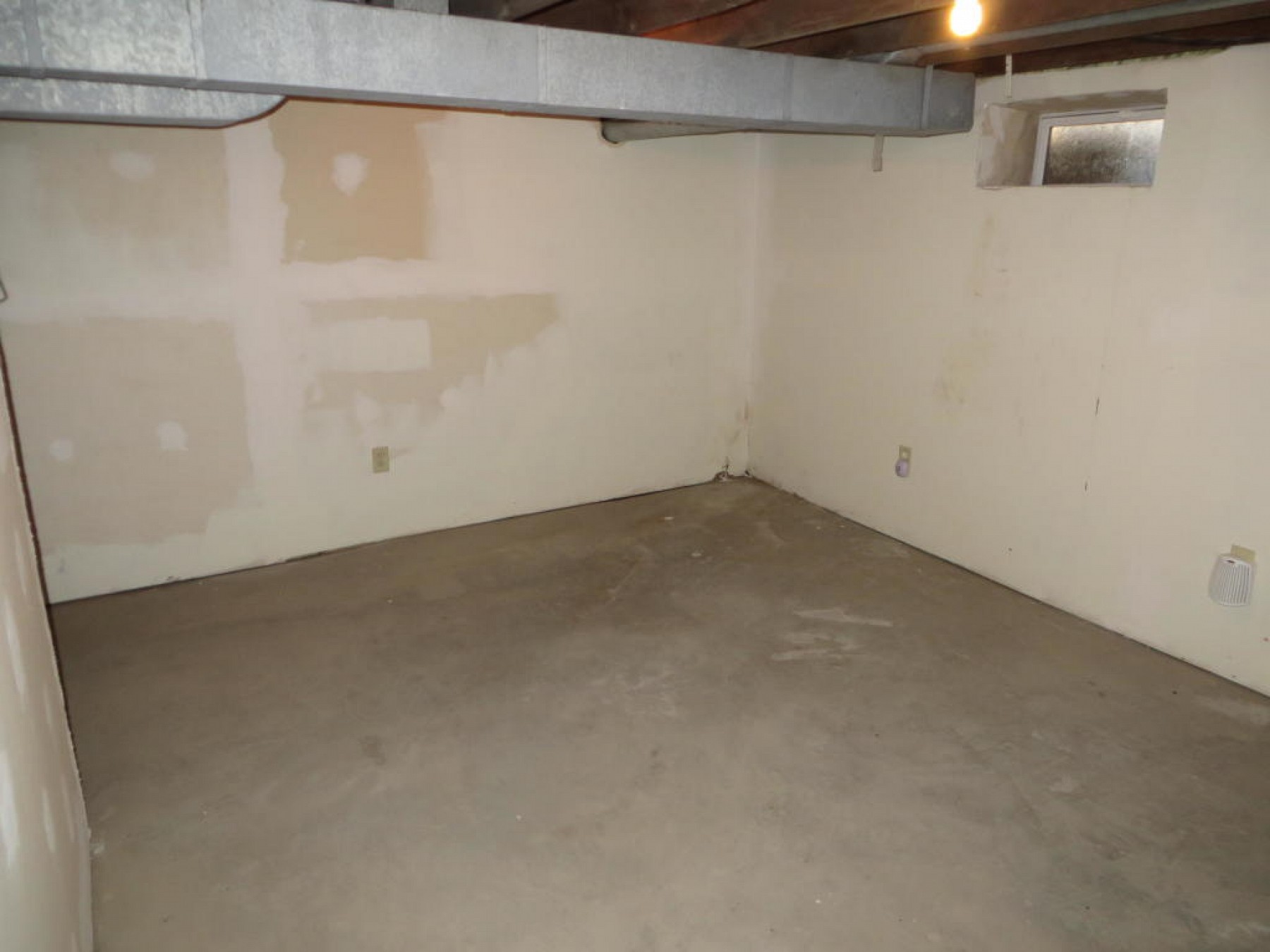 314 Spring Avenue N, Lake Preston, SD 57249