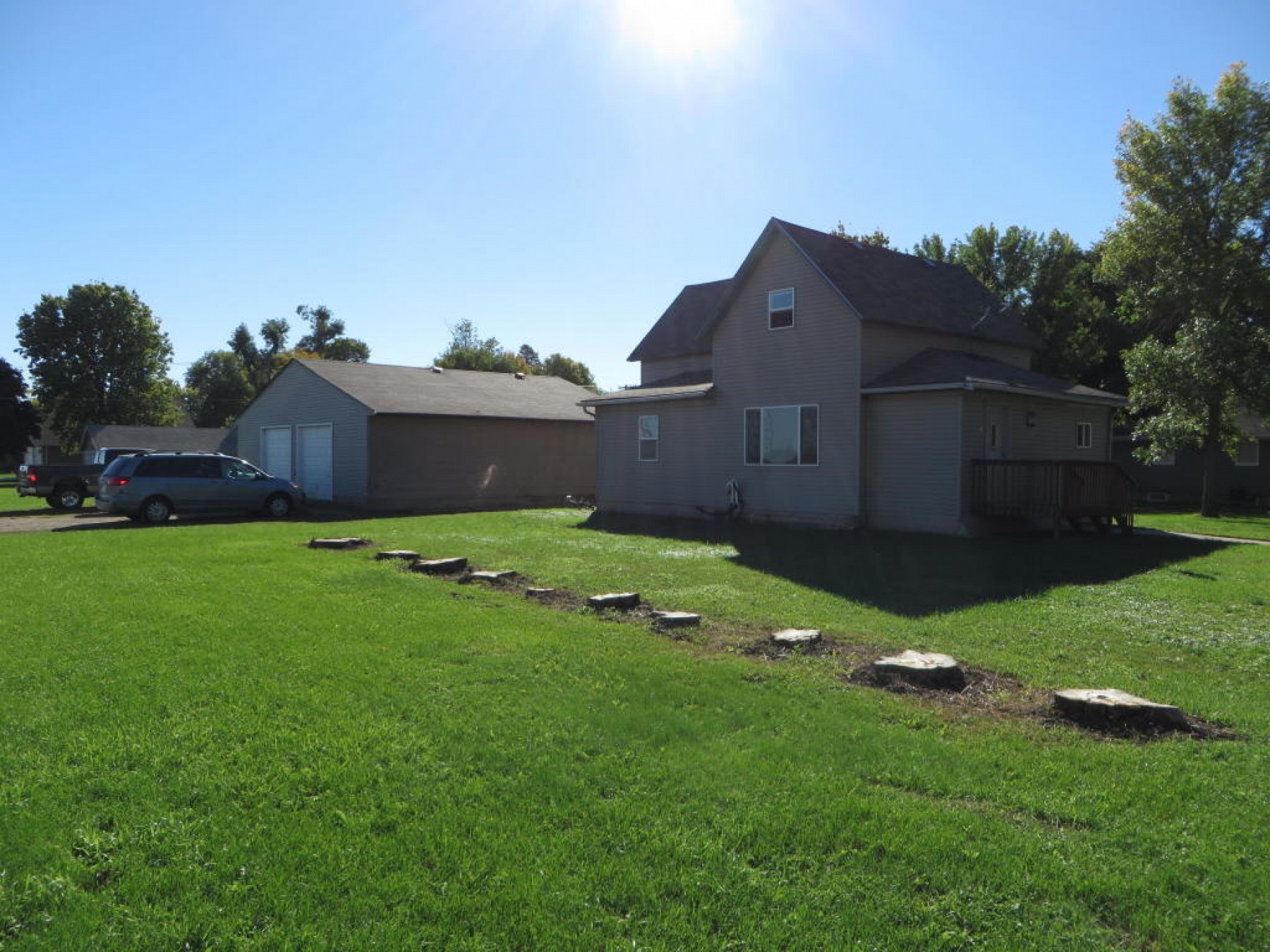 314 Spring Avenue N, Lake Preston, SD 57249