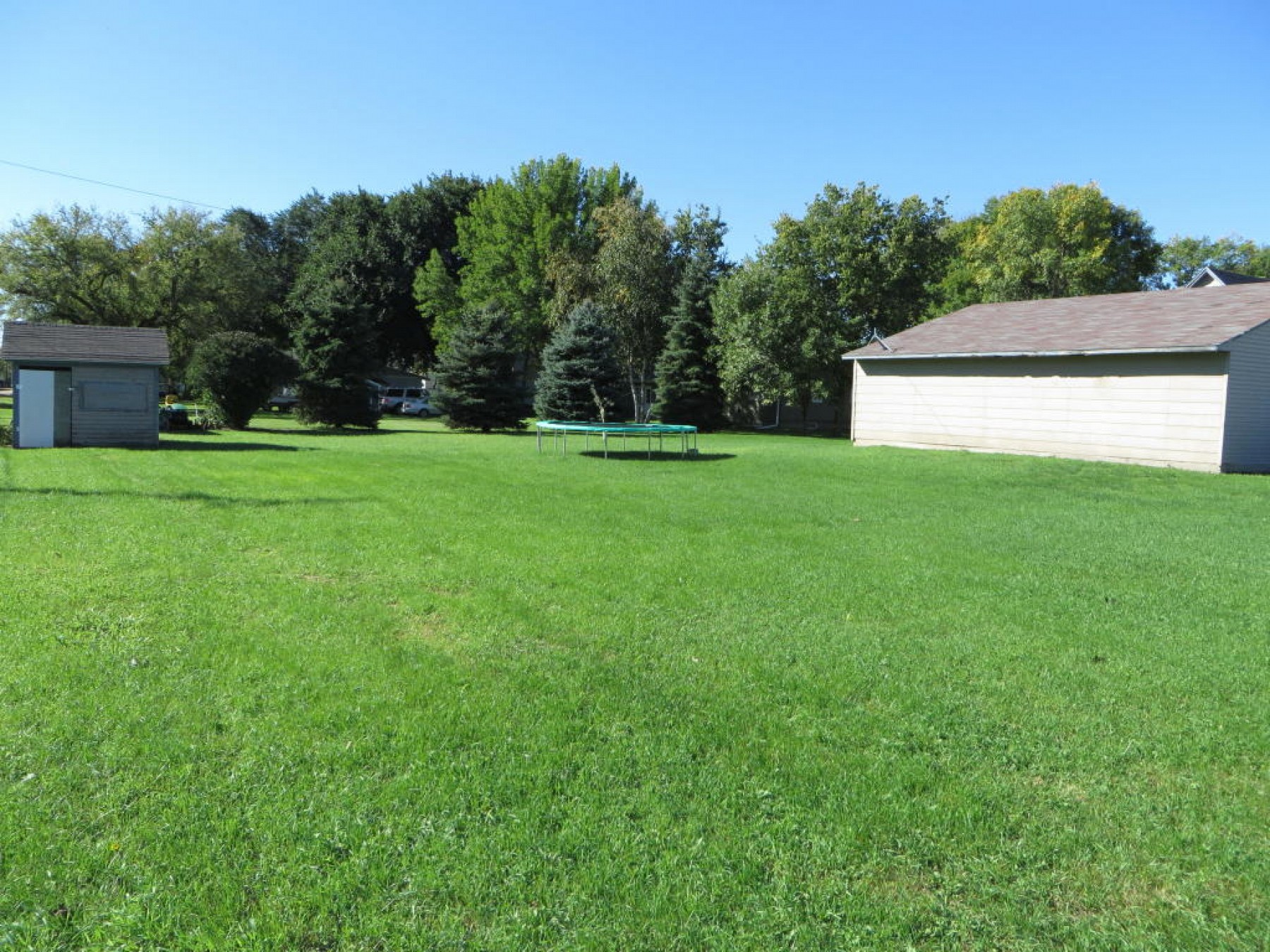 314 Spring Avenue N, Lake Preston, SD 57249