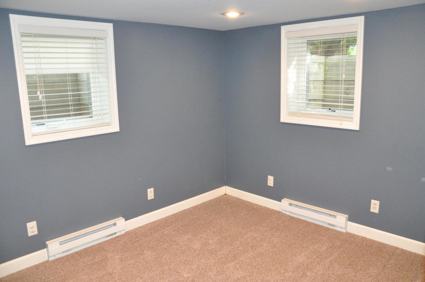 215 Lincoln Lane S, Brookings, SD 57006