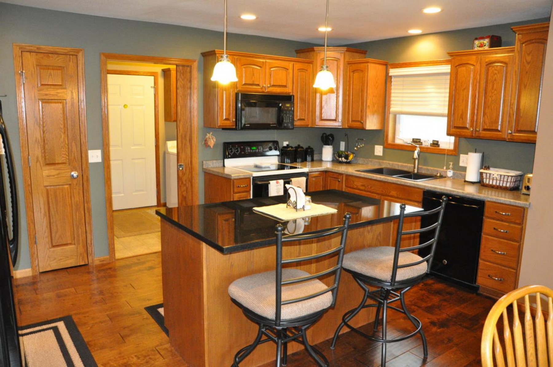 1627 Moriarty Drive, Brookings, SD 57006