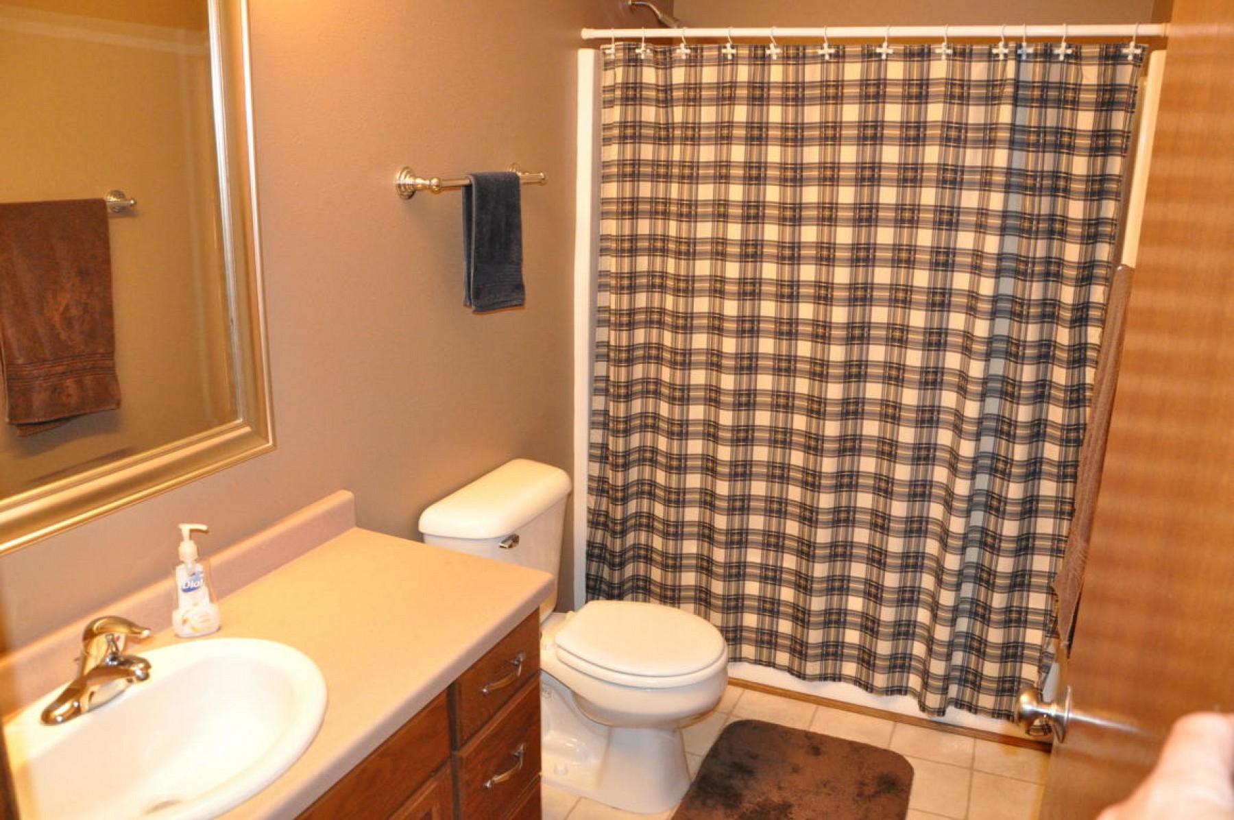 1627 Moriarty Drive, Brookings, SD 57006