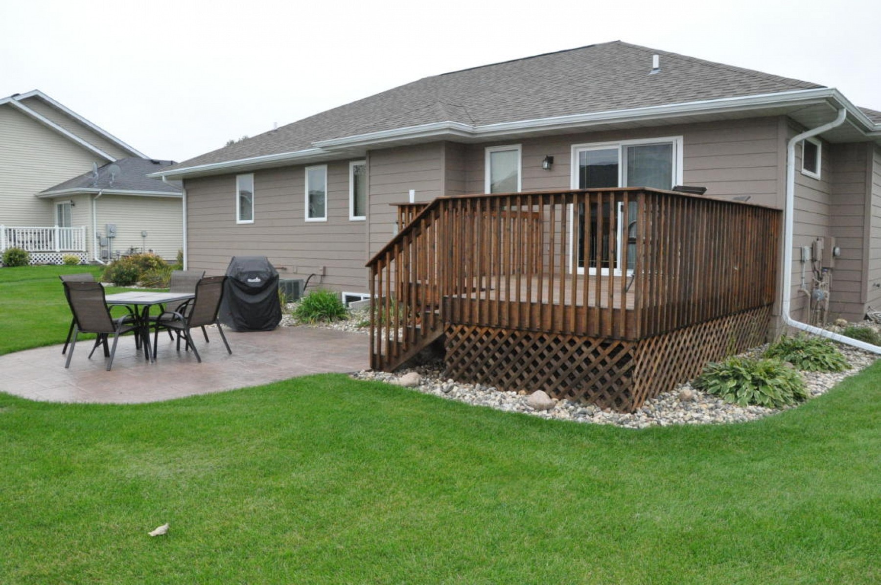 1627 Moriarty Drive, Brookings, SD 57006