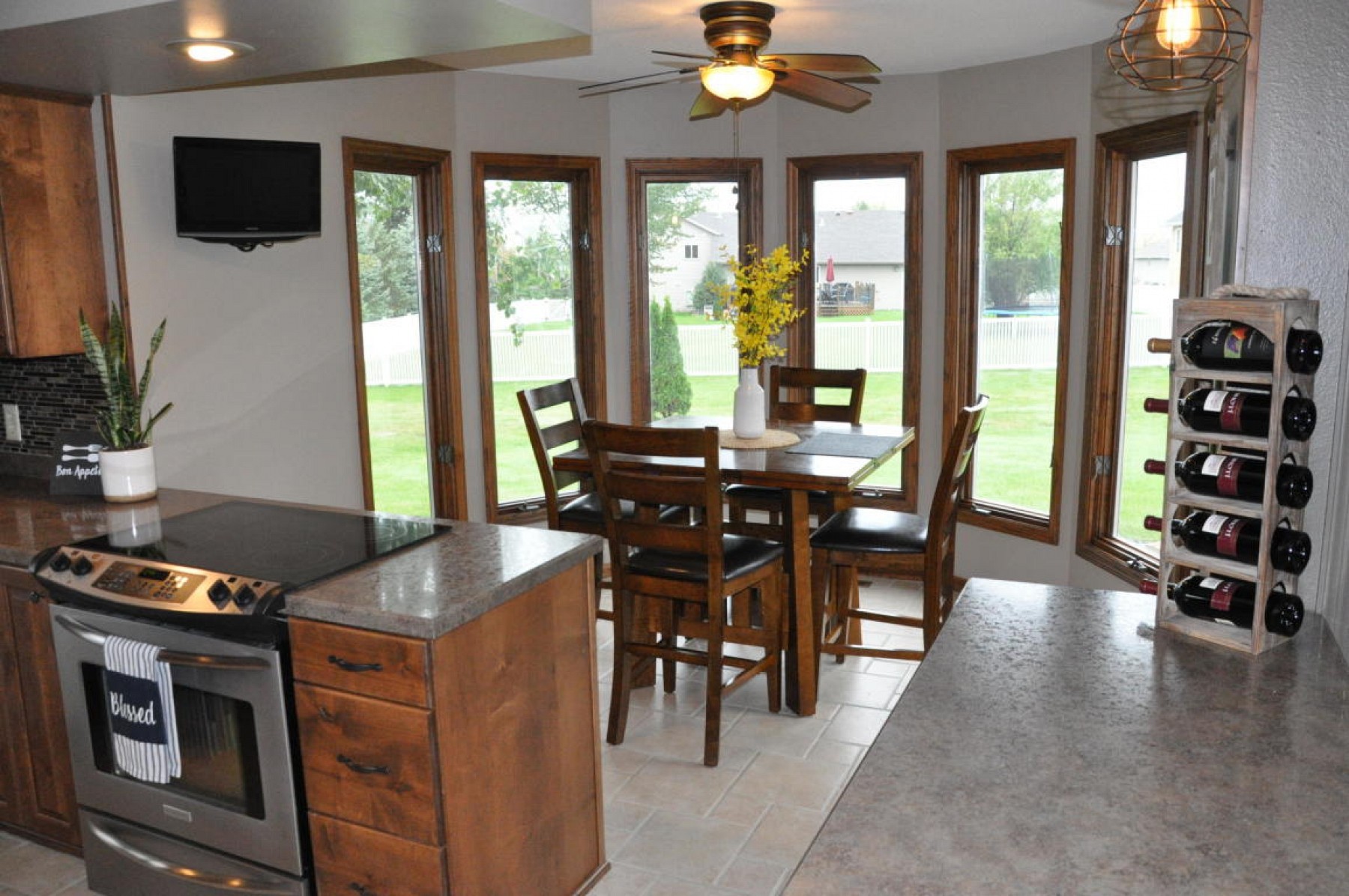 3302 Walnut Lane, Brookings, SD 57006