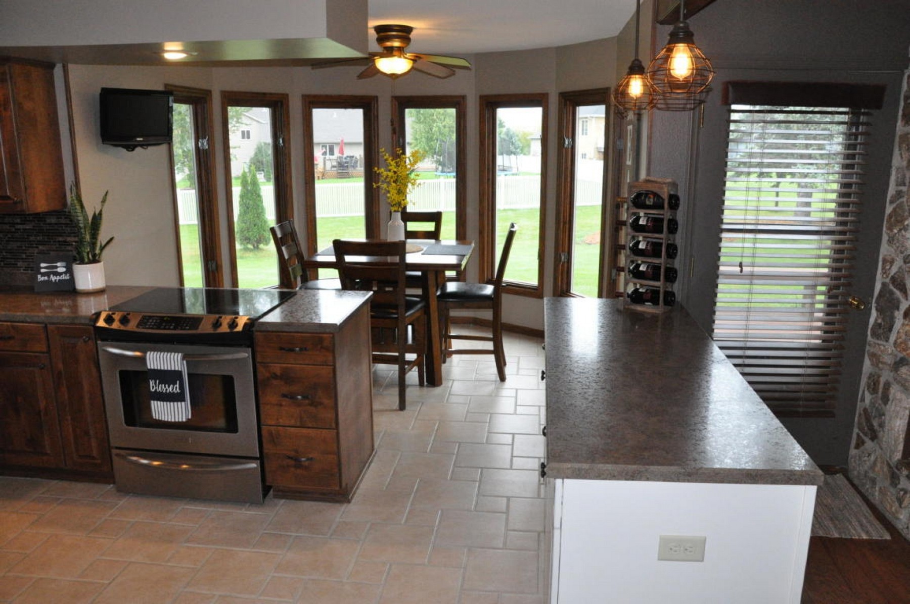 3302 Walnut Lane, Brookings, SD 57006