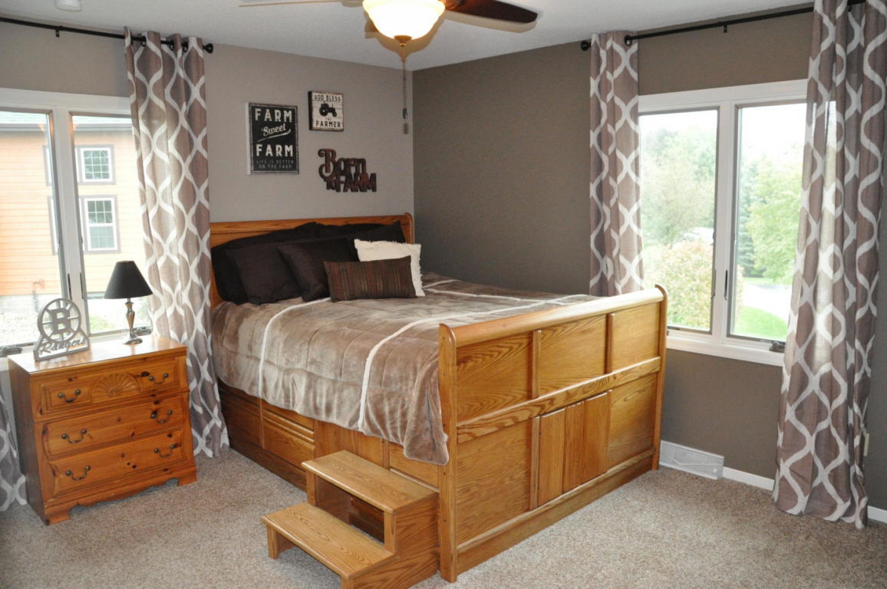 3302 Walnut Lane, Brookings, SD 57006