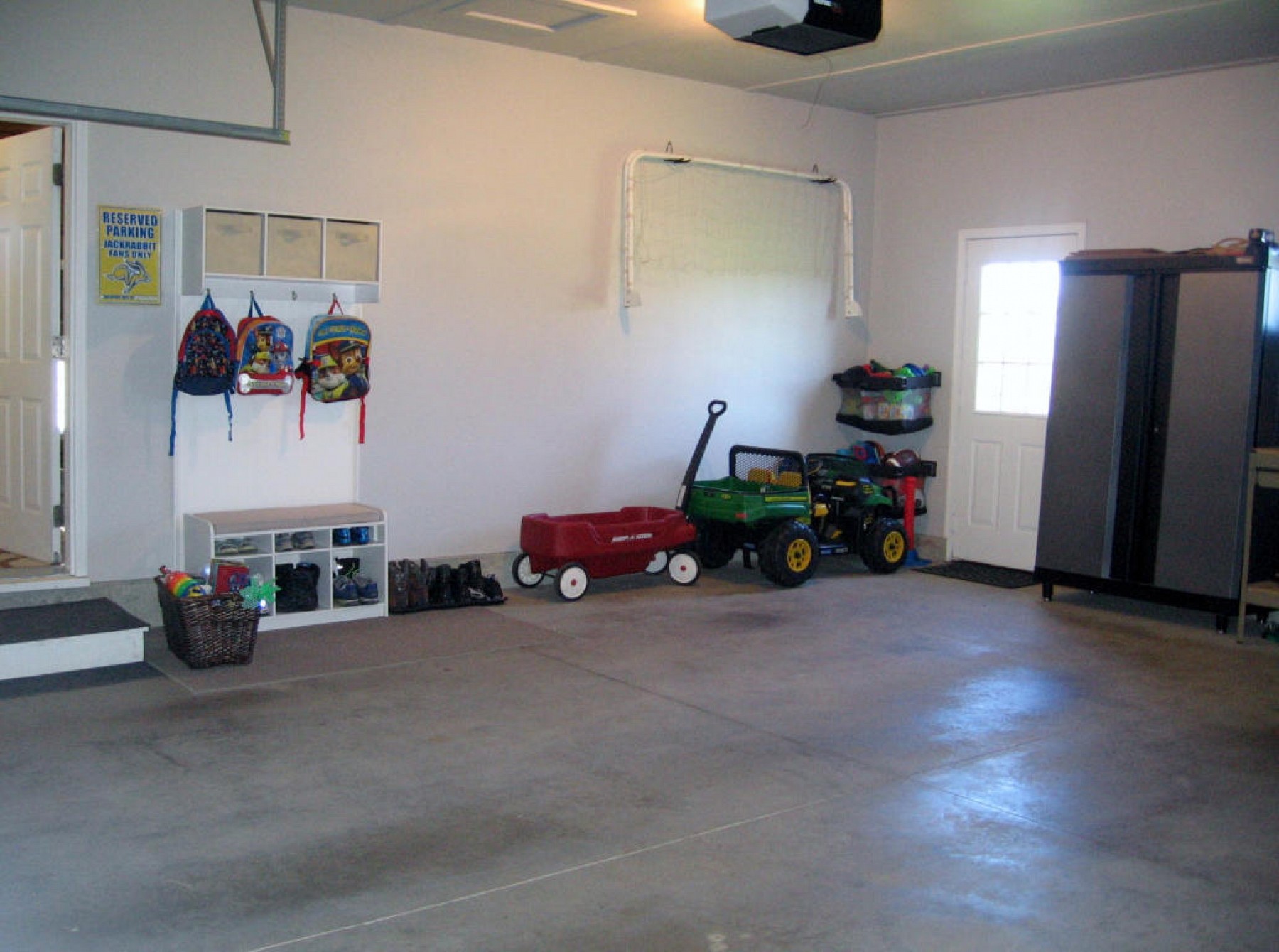 1623 7TH Avenue S, Brookings, SD 57006