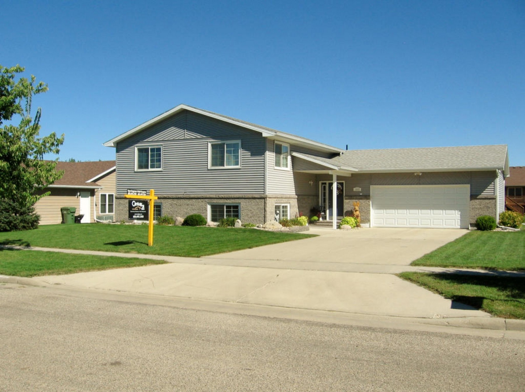 1623 7TH Avenue S, Brookings, SD 57006