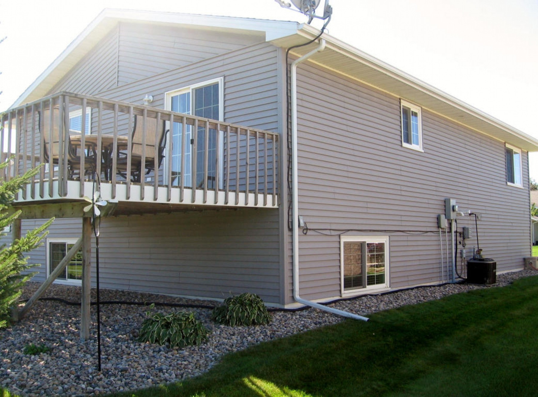 1623 7TH Avenue S, Brookings, SD 57006