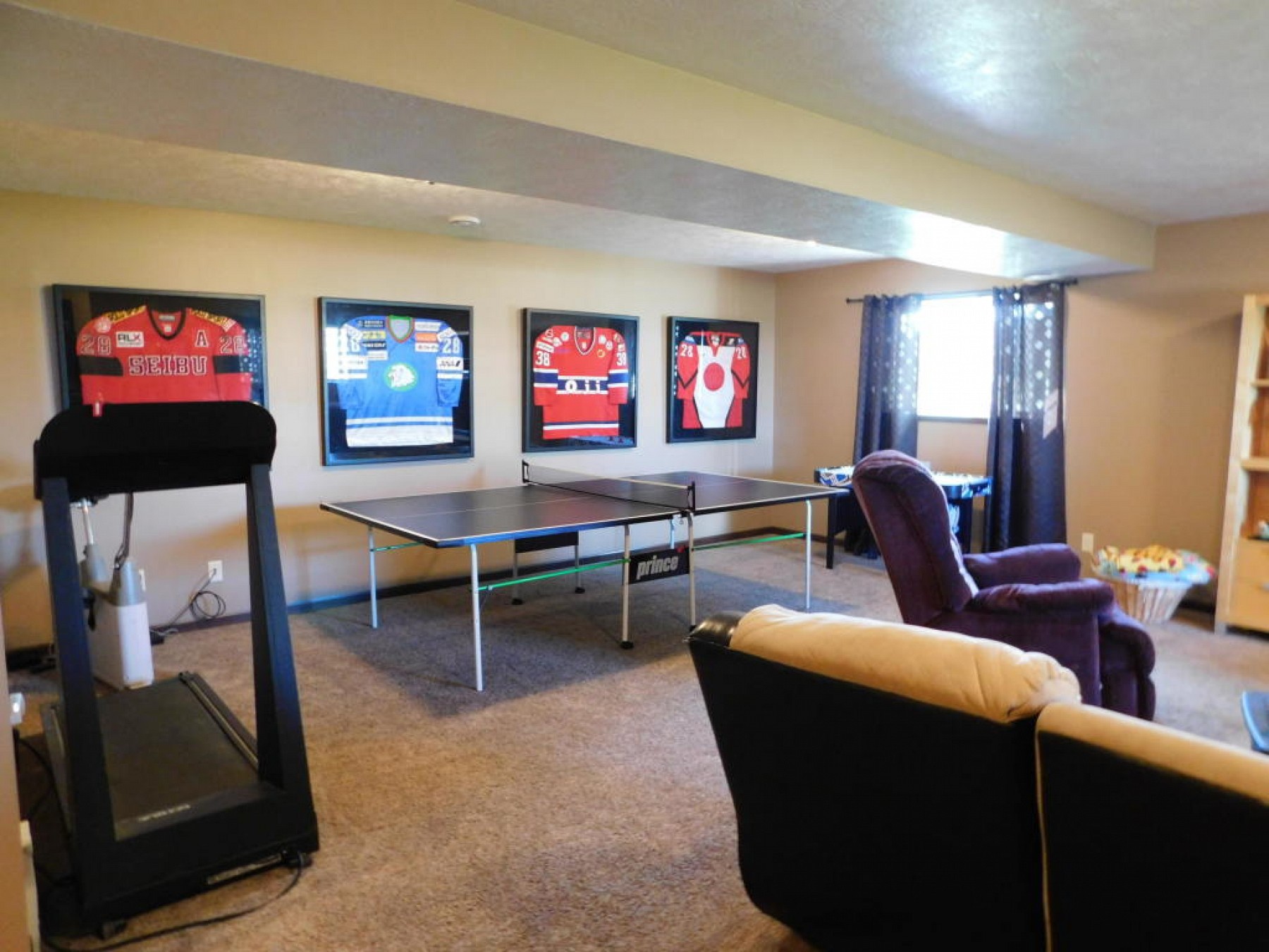 242 Blue Bell Circle, Brookings, SD 57006