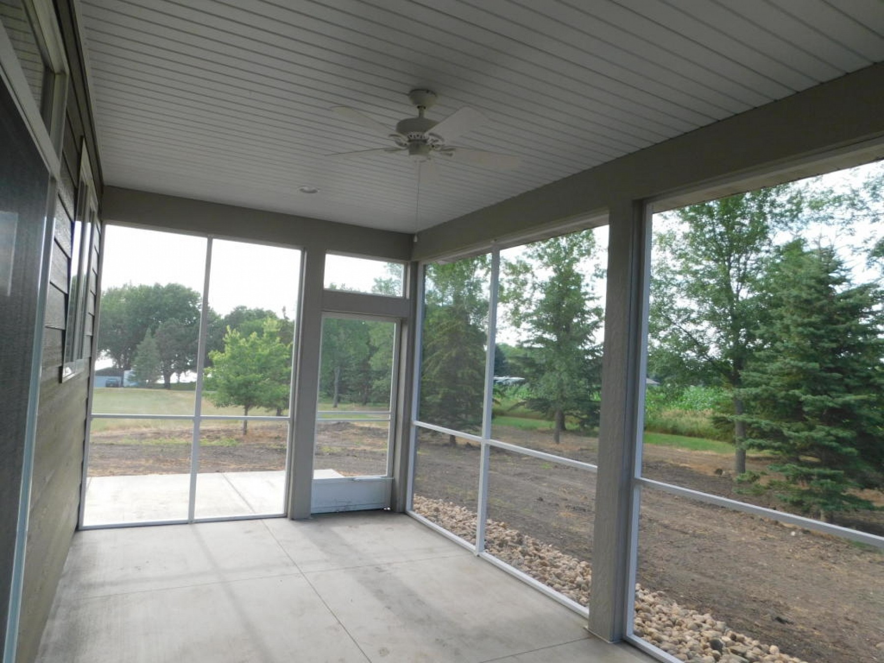 7160 Valley View Circle, Brookings, SD 57006