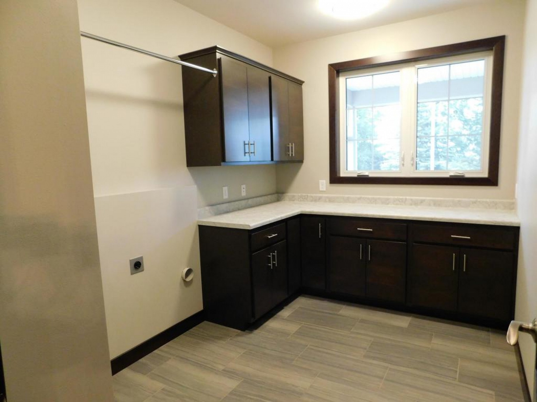 7160 Valley View Circle, Brookings, SD 57006