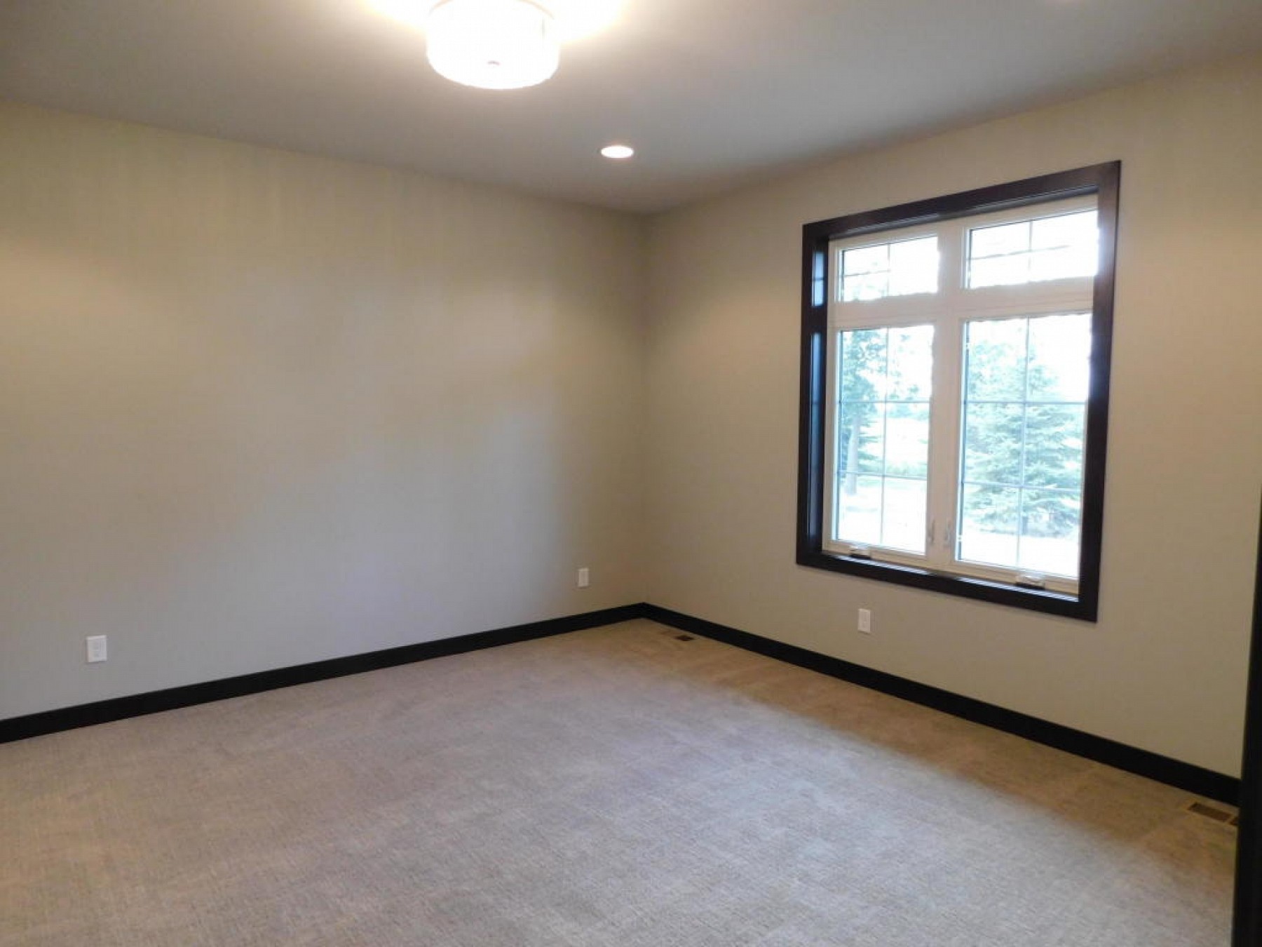 7160 Valley View Circle, Brookings, SD 57006