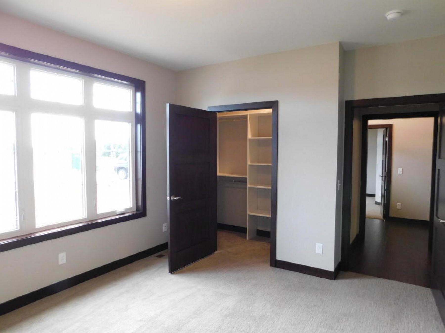 7160 Valley View Circle, Brookings, SD 57006