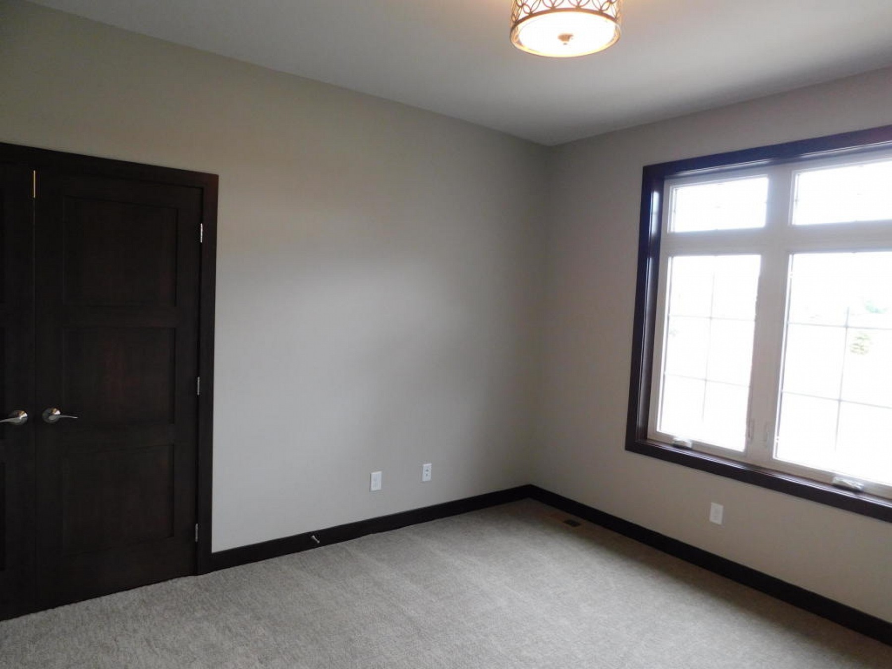 7160 Valley View Circle, Brookings, SD 57006