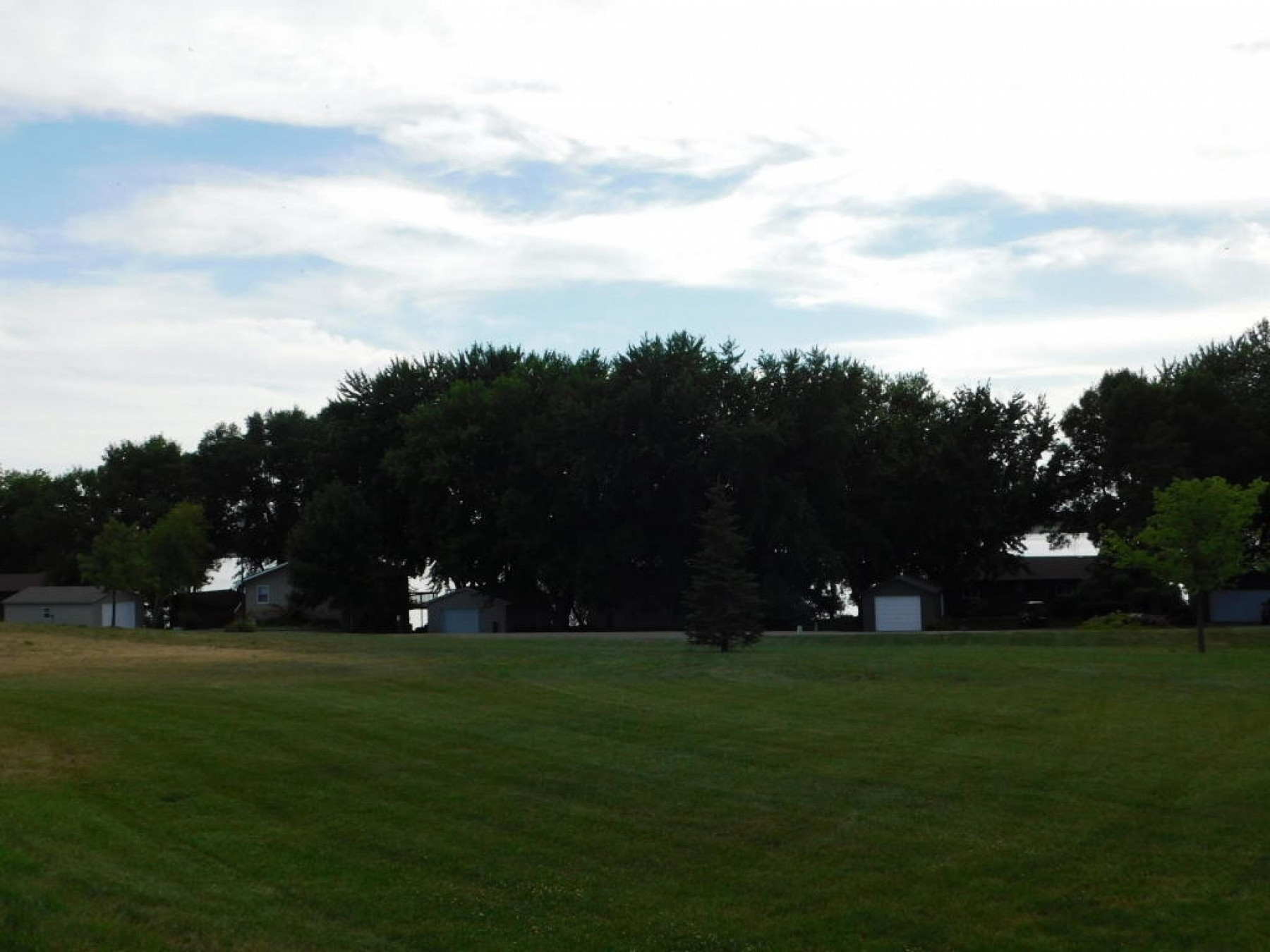 7160 Valley View Circle, Brookings, SD 57006