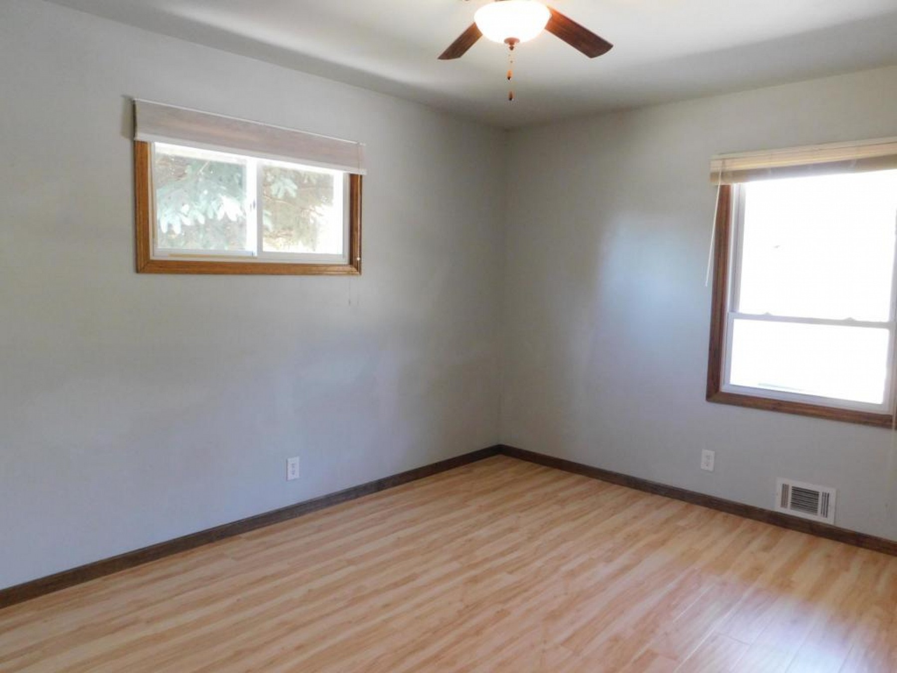 1319 2nd Street, Brookings, SD 57006