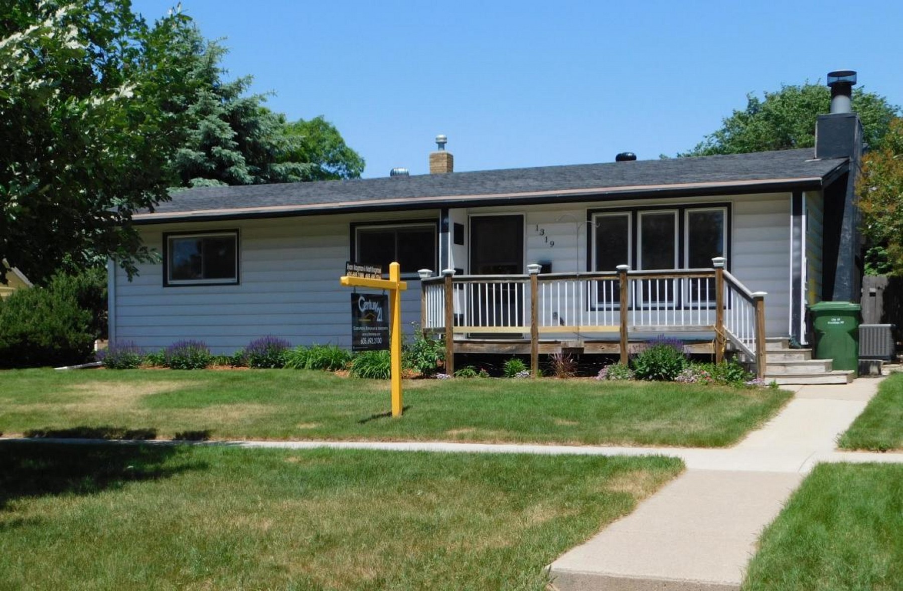 1319 2nd Street, Brookings, SD 57006