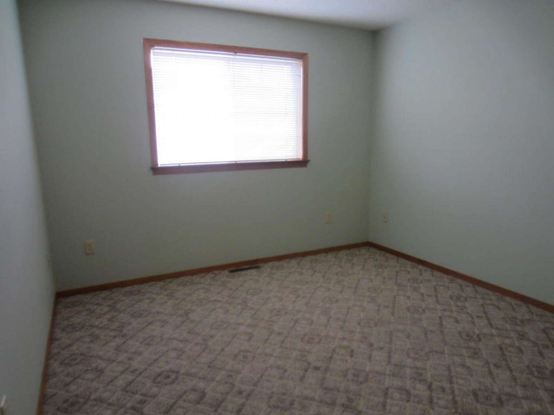 1825 Santee Pass, Brookings, SD 57006