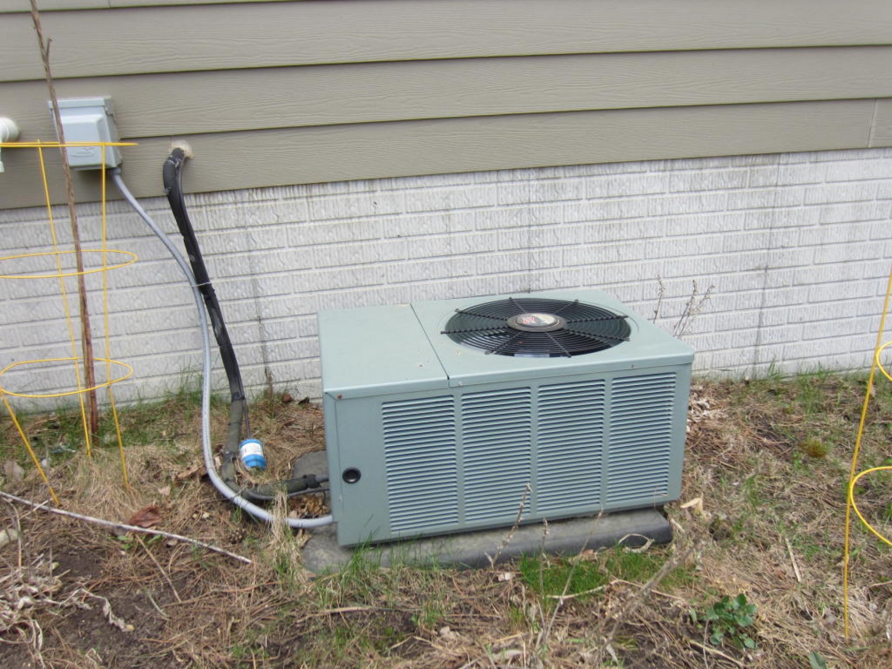 1718 Overlook Ridge Road, Brookings, SD 57006