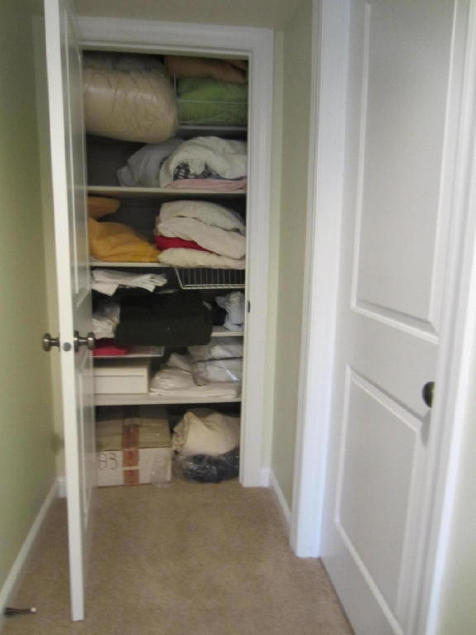 1718 Overlook Ridge Road, Brookings, SD 57006