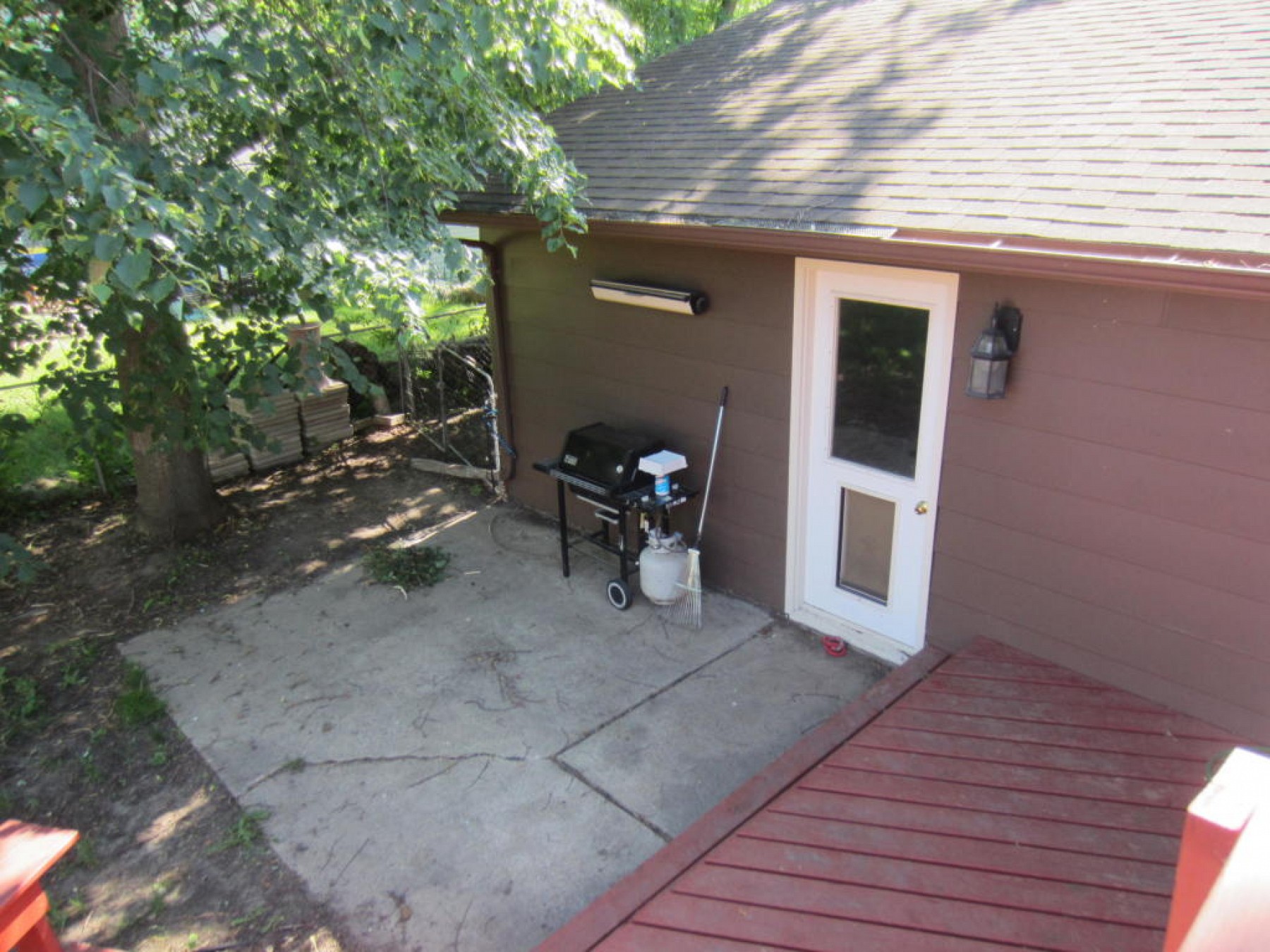 918 6th Avenue, Brookings, SD 57006