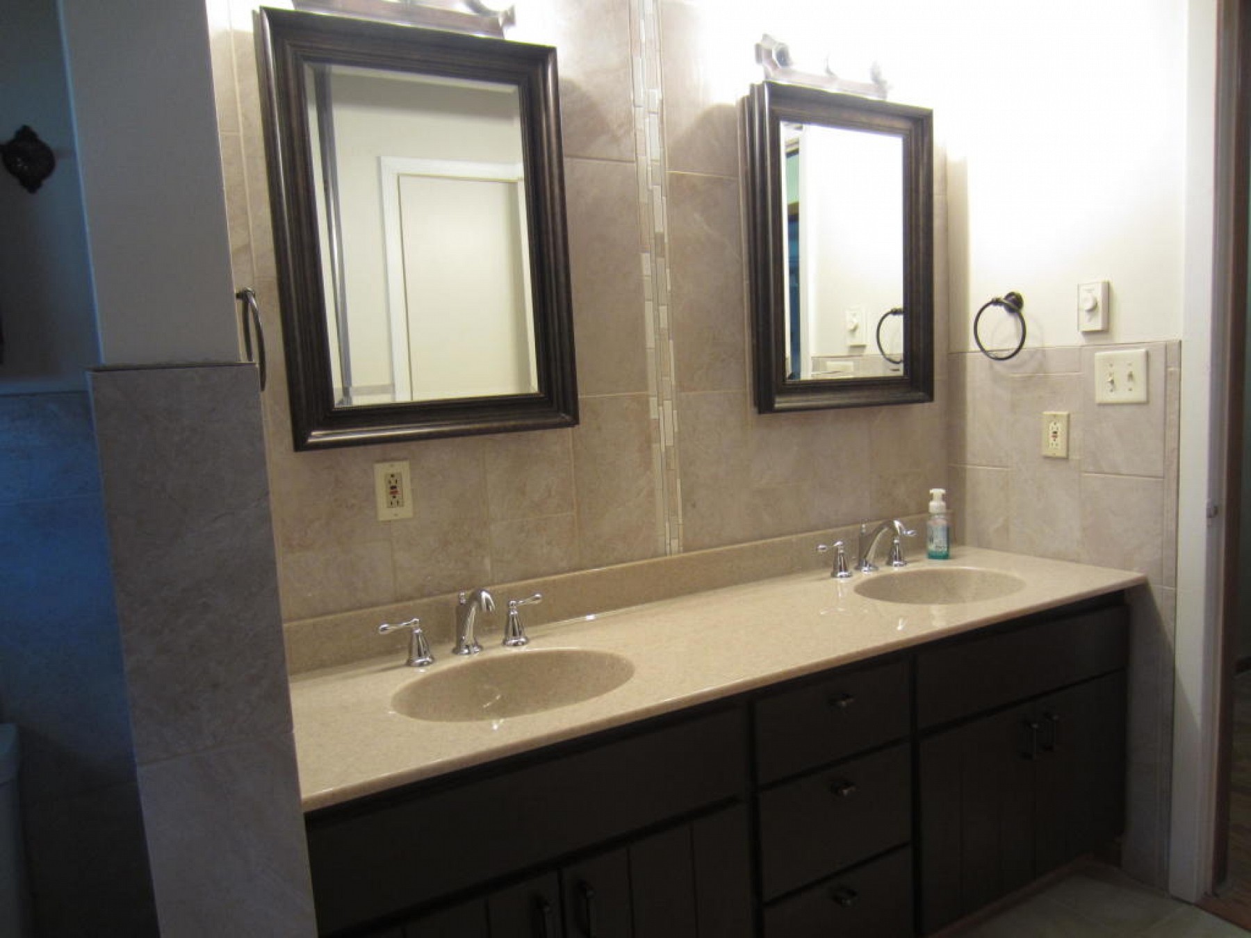 46784 220th Street, Brookings, SD 57006