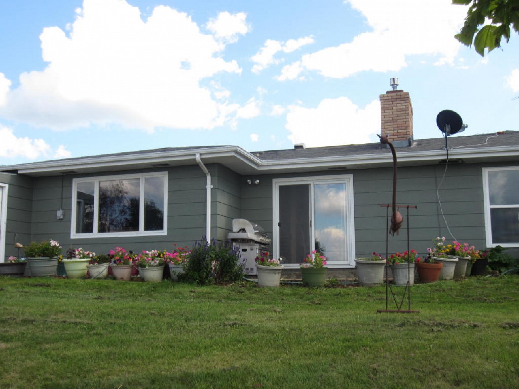 46784 220th Street, Brookings, SD 57006