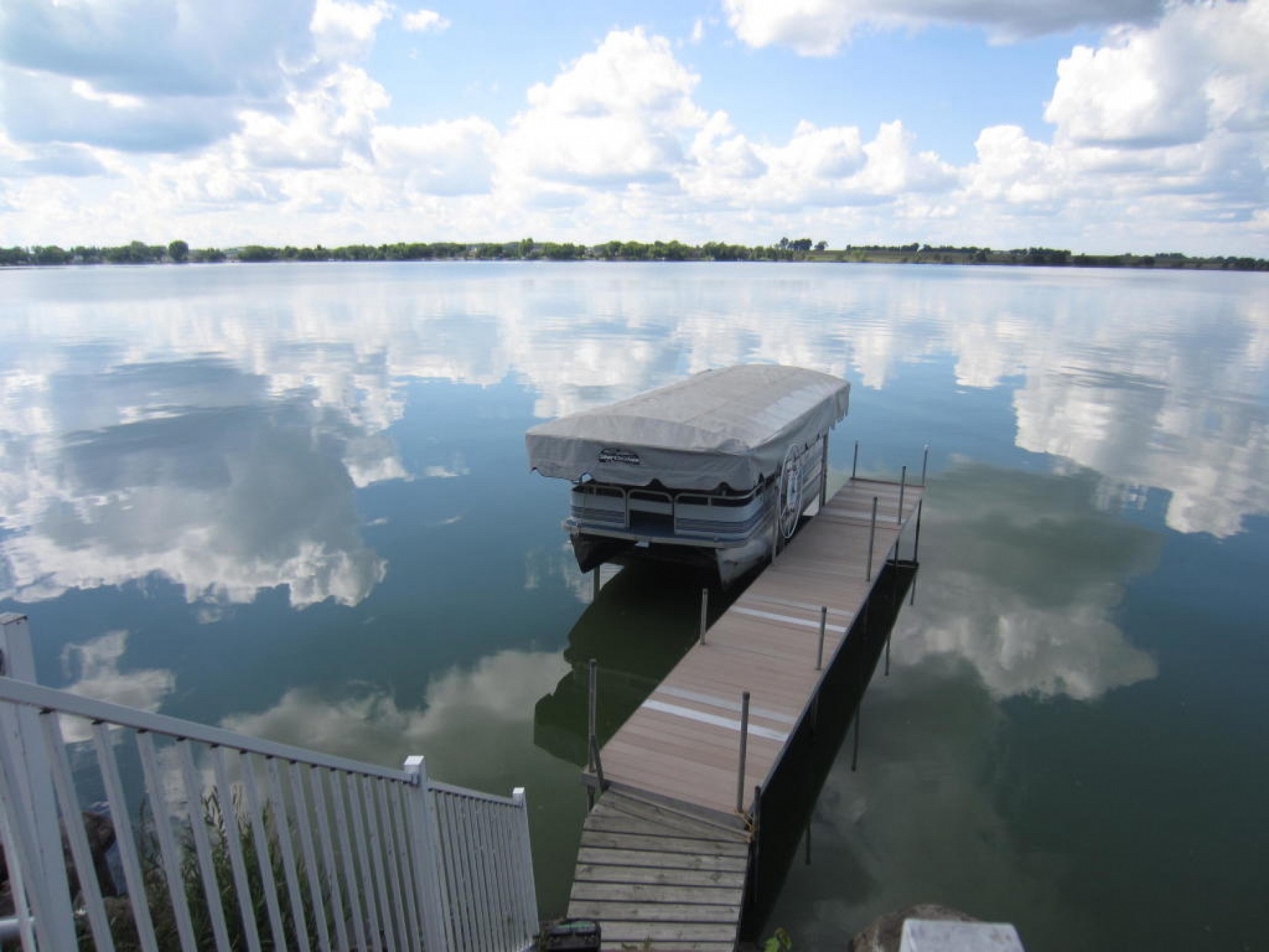 46784 220th Street, Brookings, SD 57006