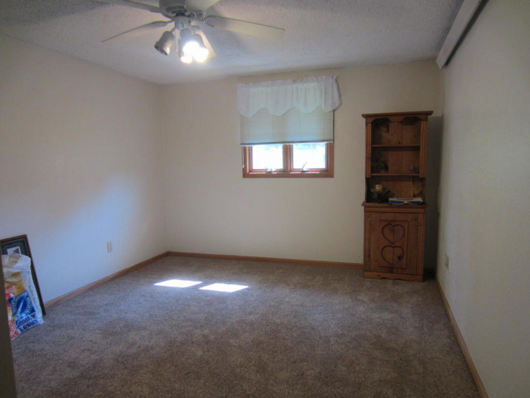 46784 220th Street, Brookings, SD 57006