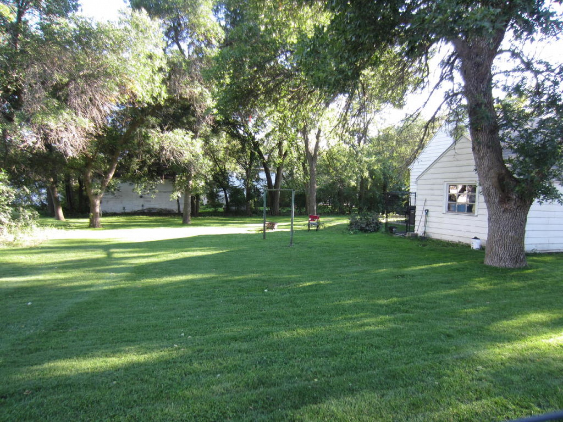 408 4th Street N, Estelline, SD 57234