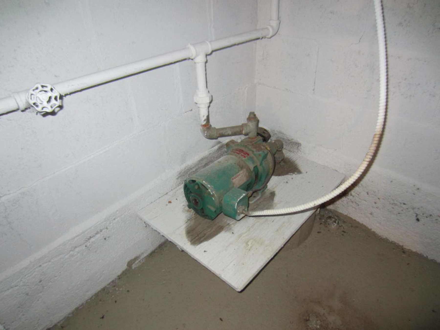 108 Hull Avenue, Aurora, SD 57002