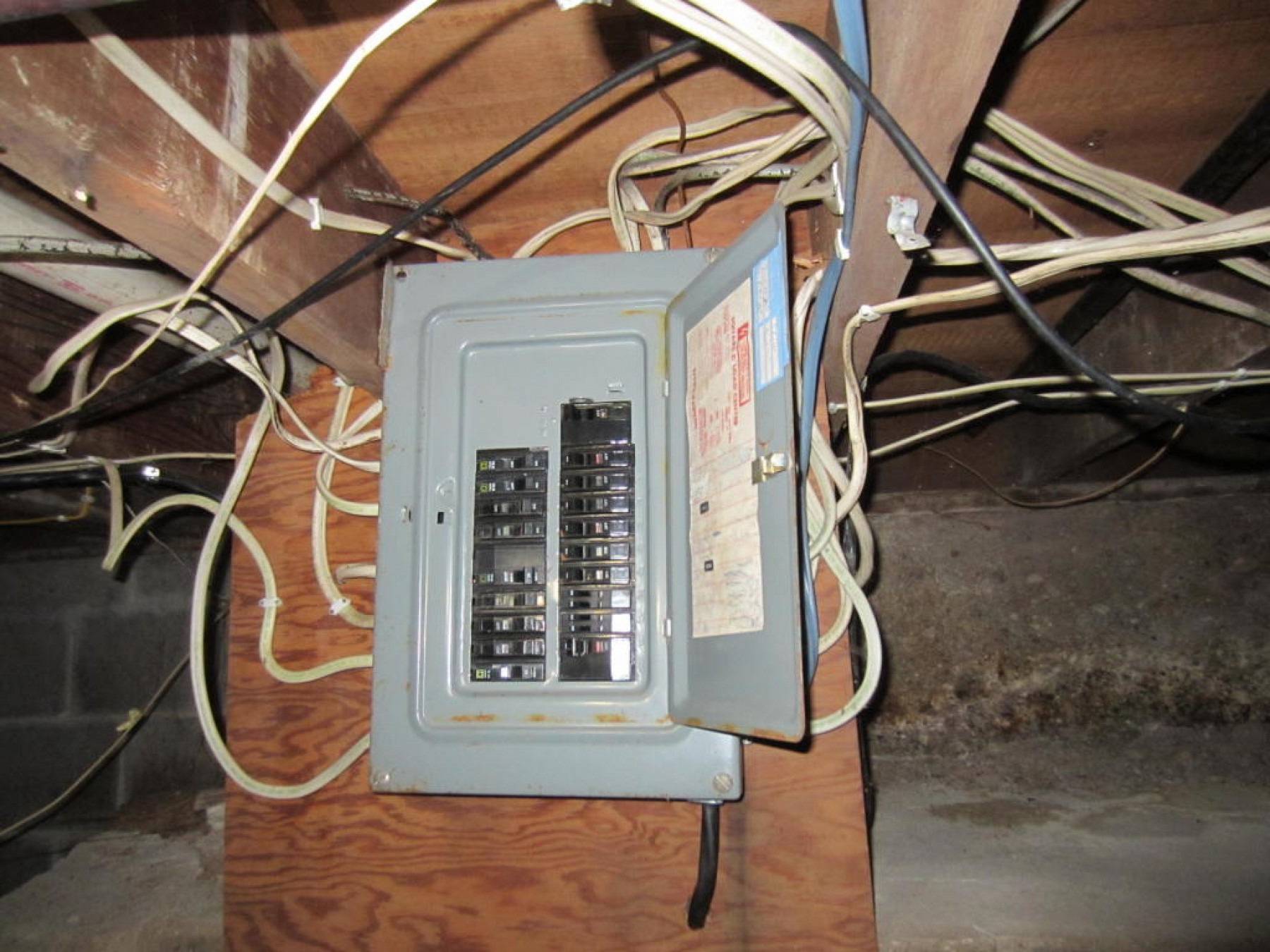 102 Hull Avenue, Aurora, SD 57002