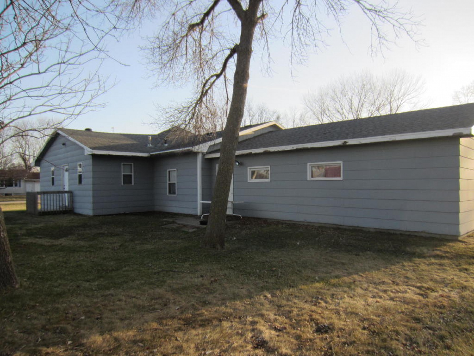 102 Hull Avenue, Aurora, SD 57002