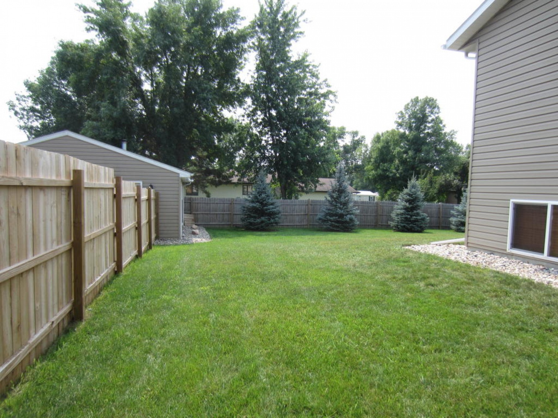 210 35th Street S, Brookings, SD 57006