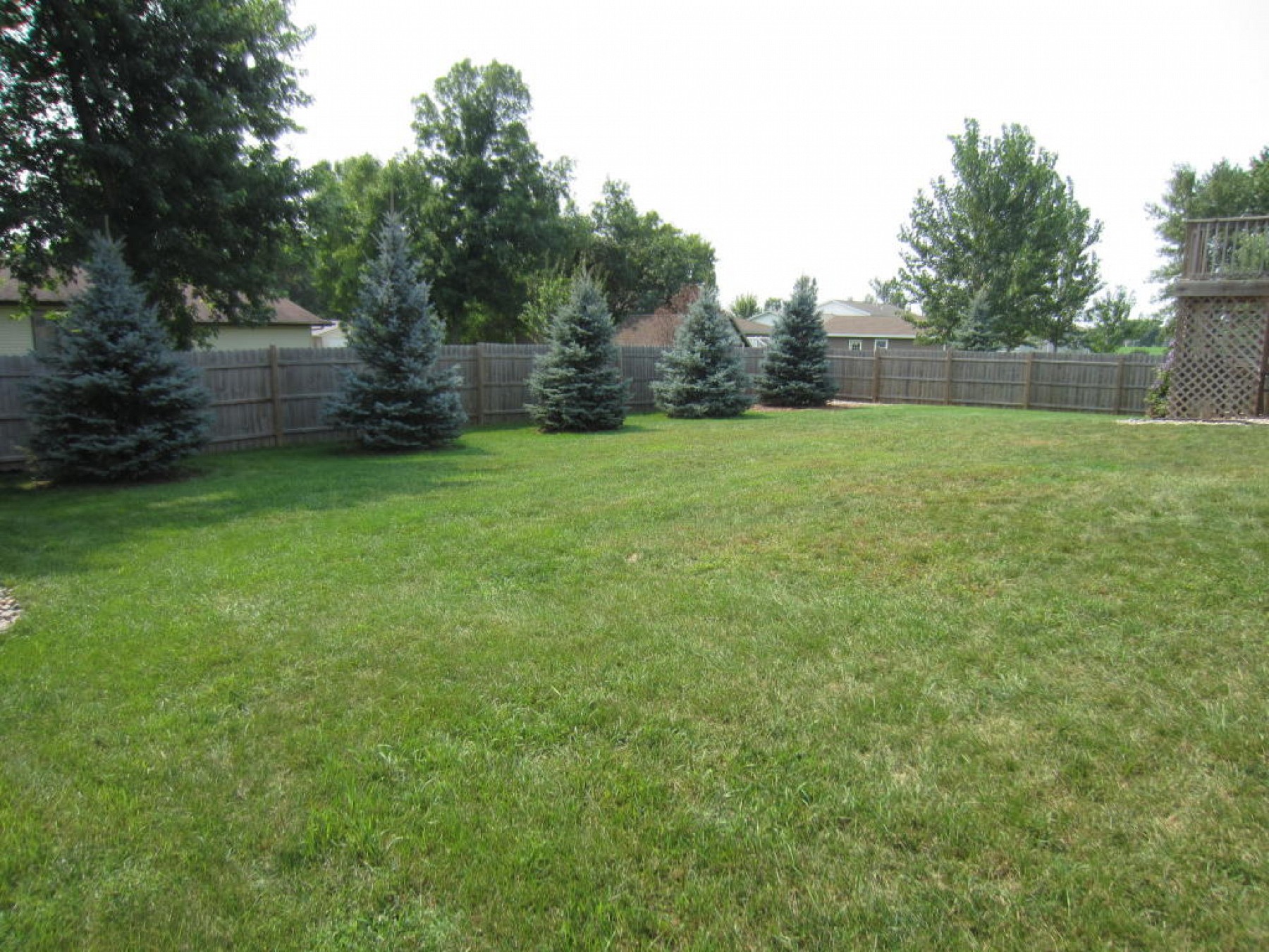 210 35th Street S, Brookings, SD 57006