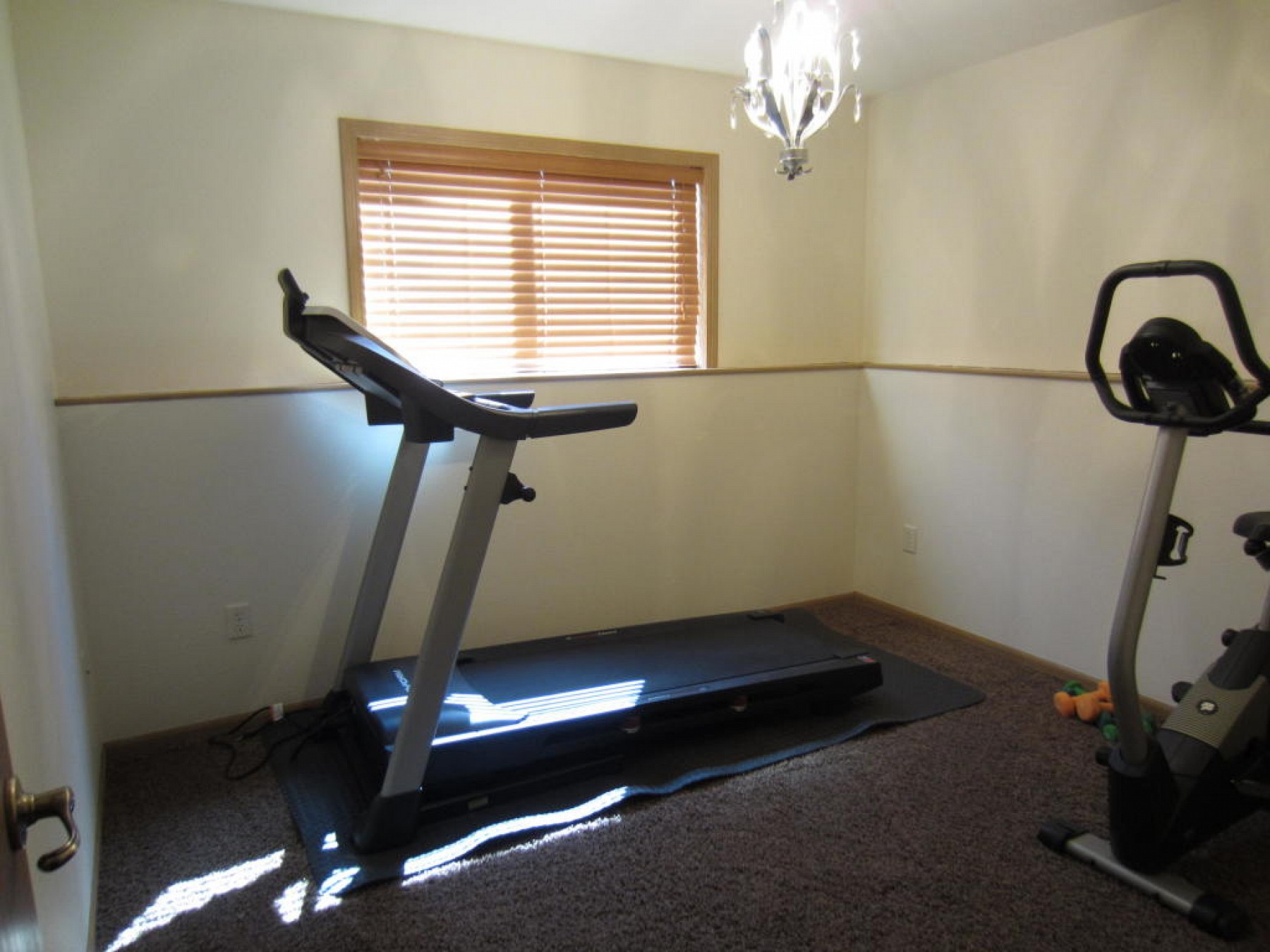 210 35th Street S, Brookings, SD 57006