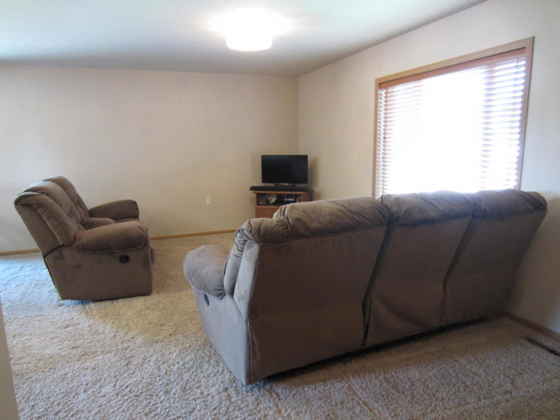 210 35th Street S, Brookings, SD 57006