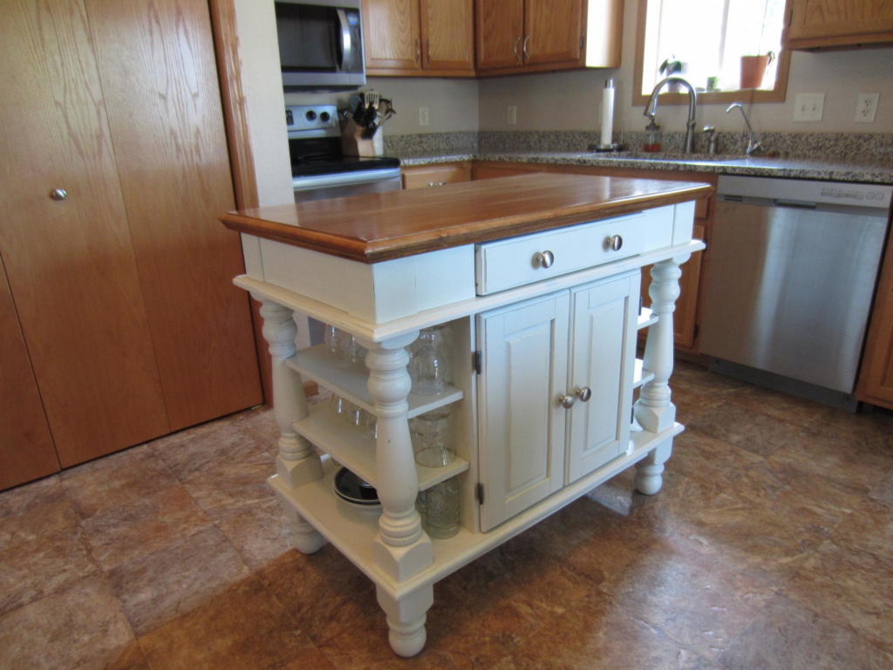 210 35th Street S, Brookings, SD 57006