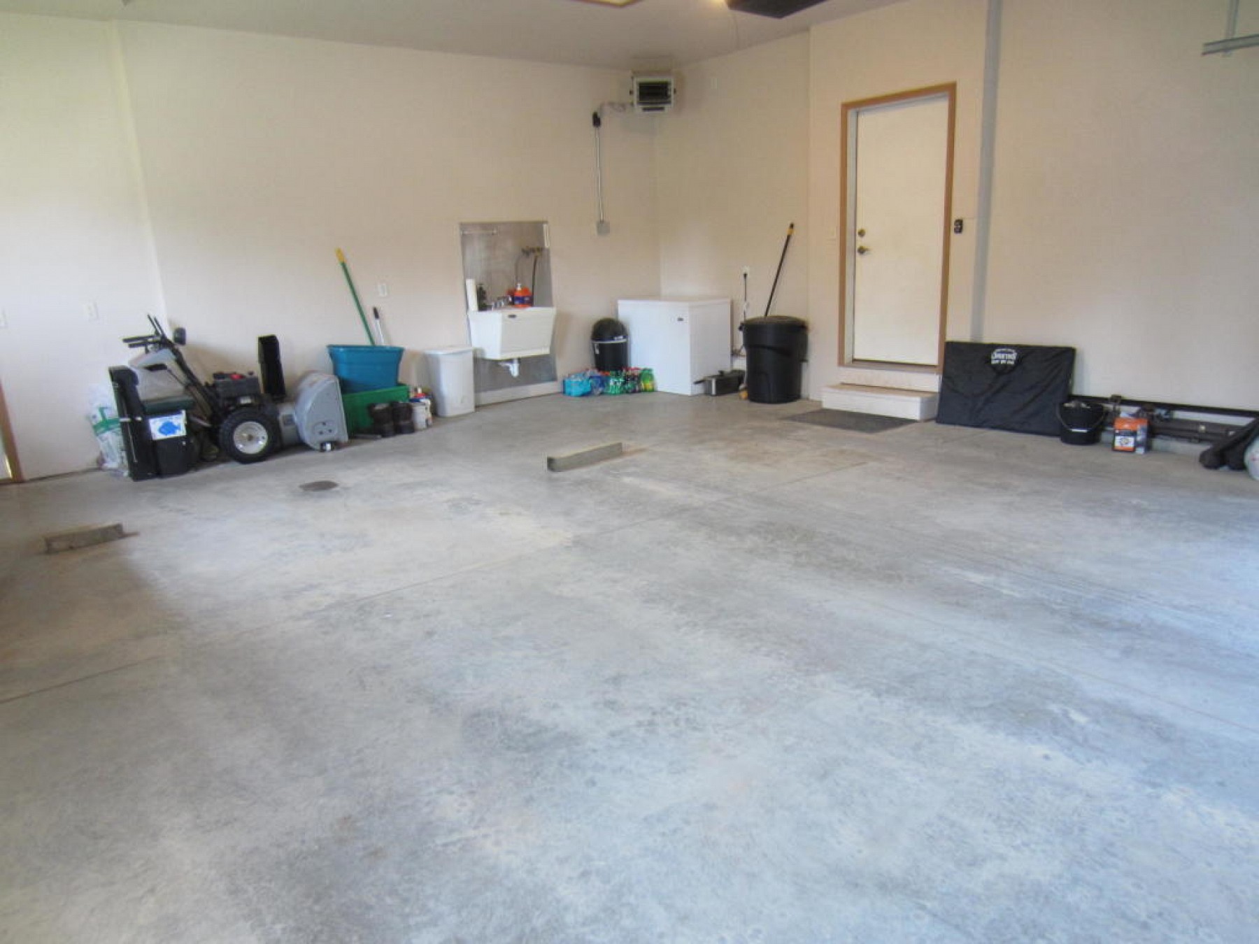 210 35th Street S, Brookings, SD 57006