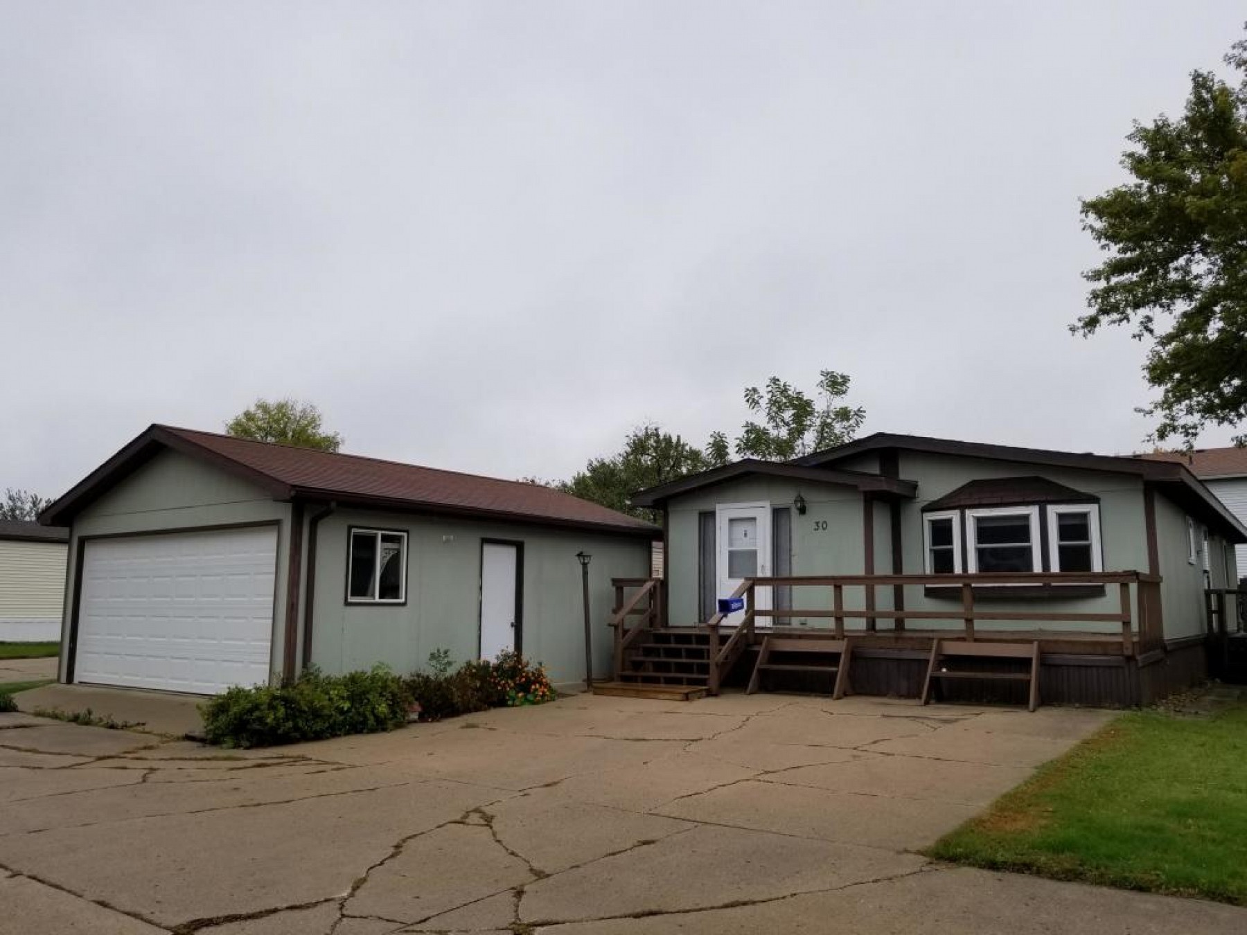 410 Medary Avenue S, Brookings, SD 57006