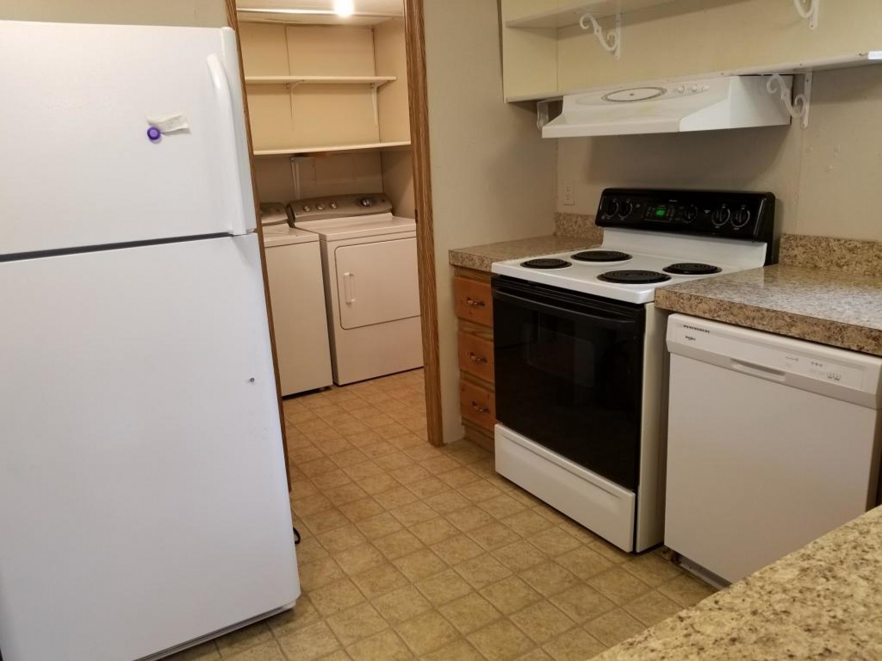 410 Medary Avenue S, Brookings, SD 57006