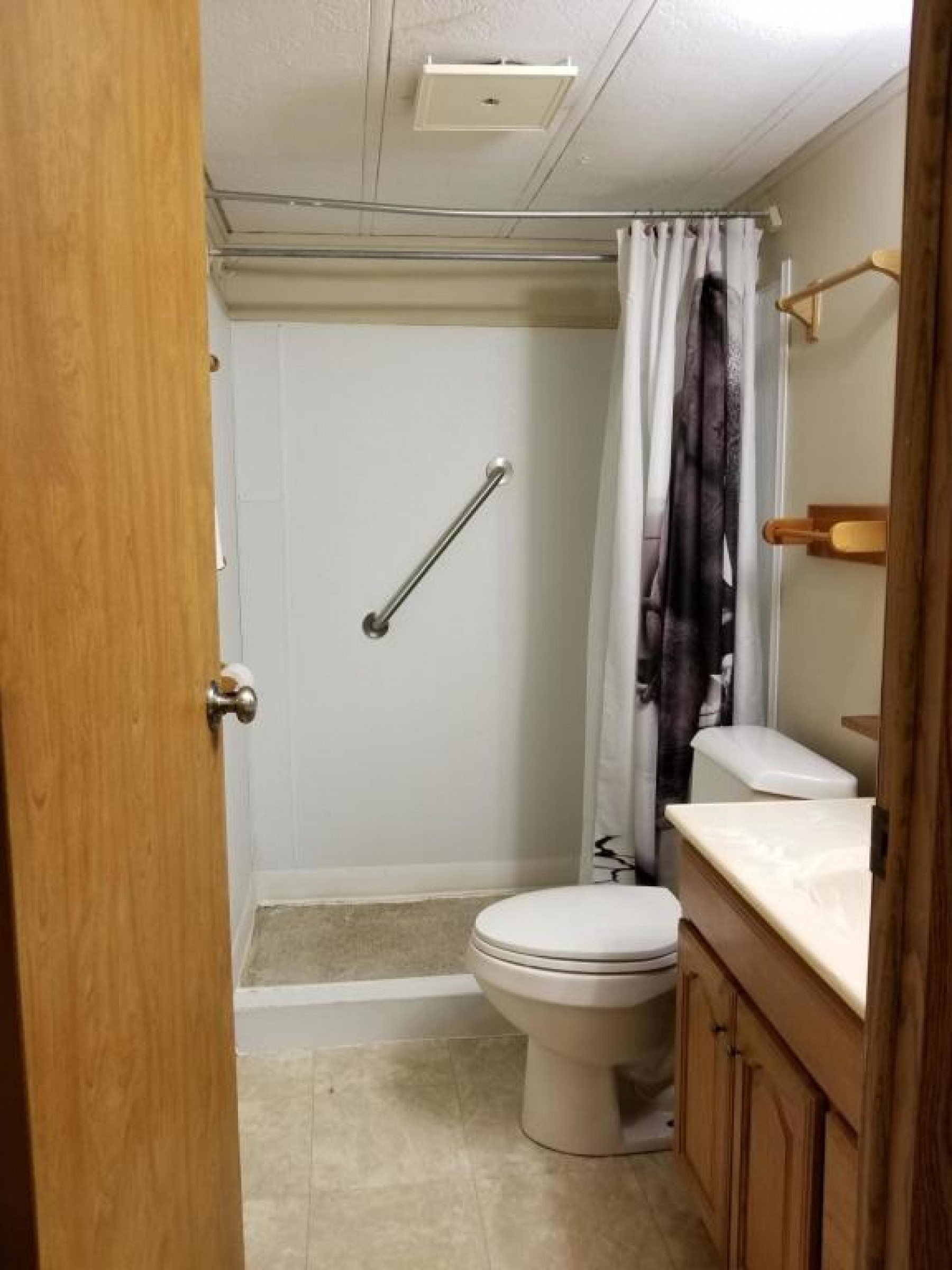 410 Medary Avenue S, Brookings, SD 57006