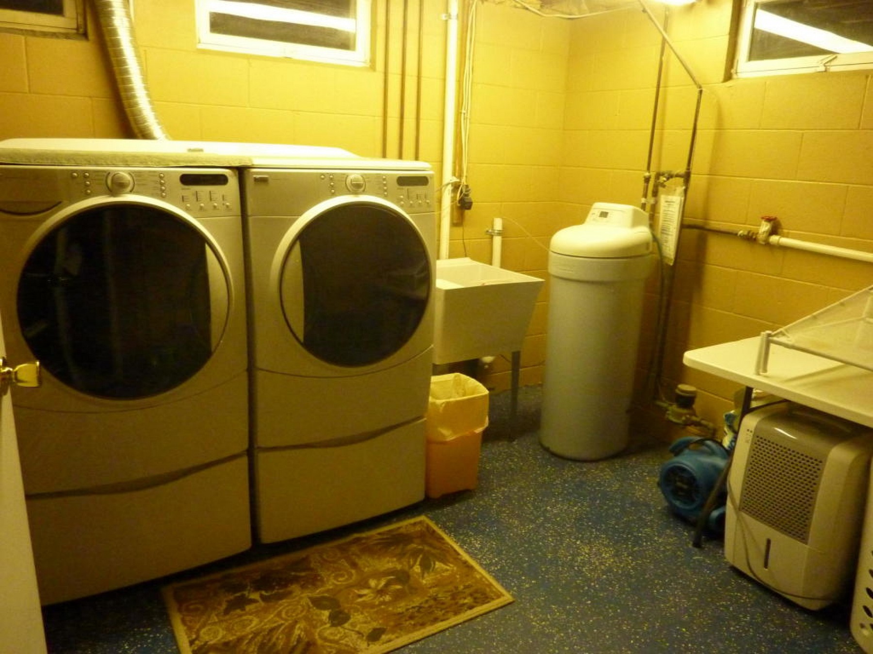 1907 OLWIEN Street, Brookings, SD 57006