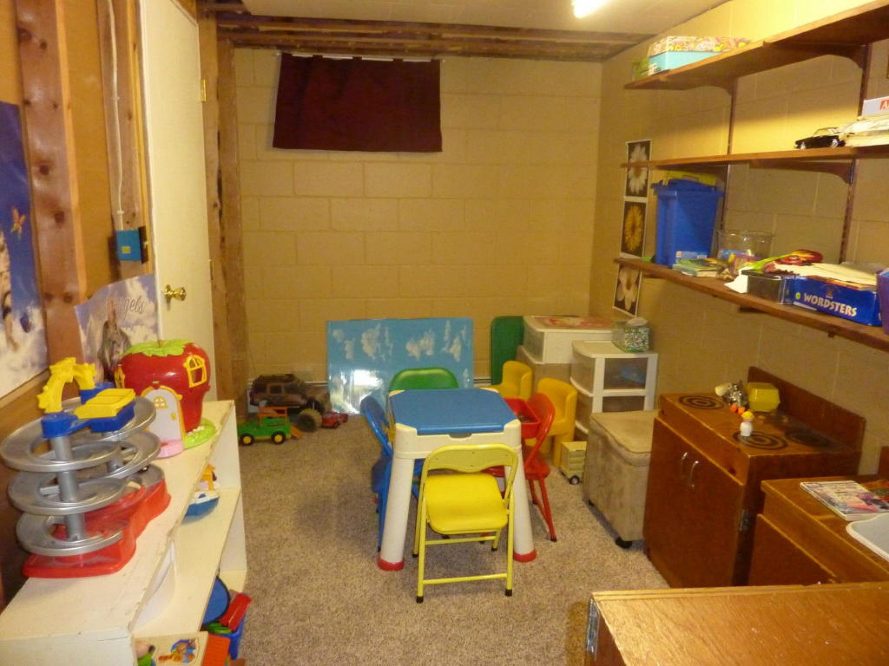 1907 OLWIEN Street, Brookings, SD 57006