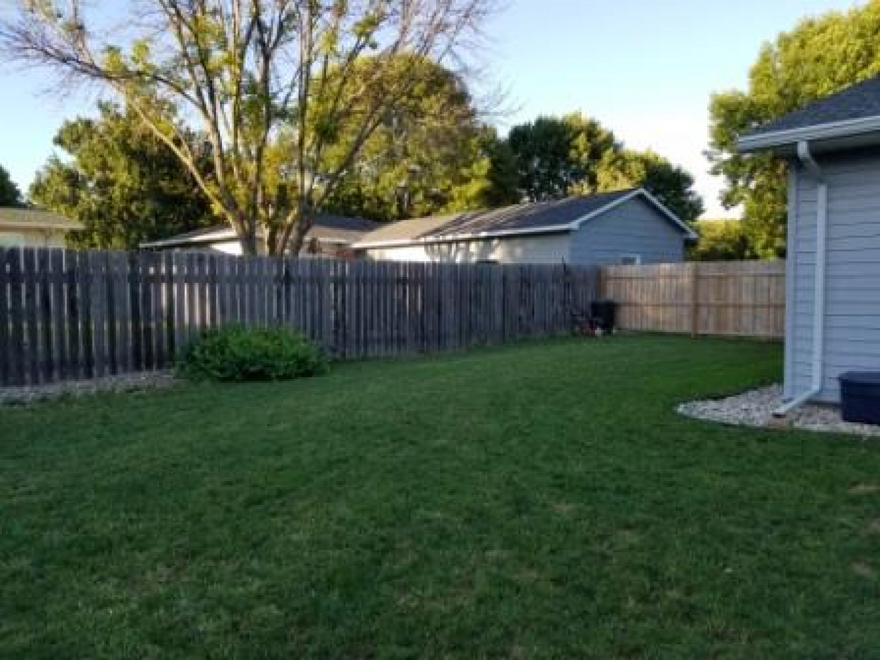 1216 Windsor Drive, Brookings, SD 57006