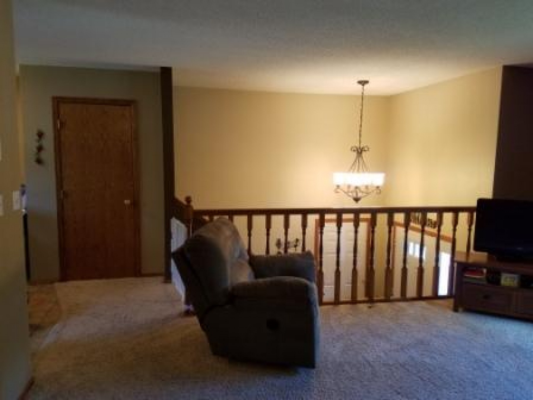 1216 Windsor Drive, Brookings, SD 57006