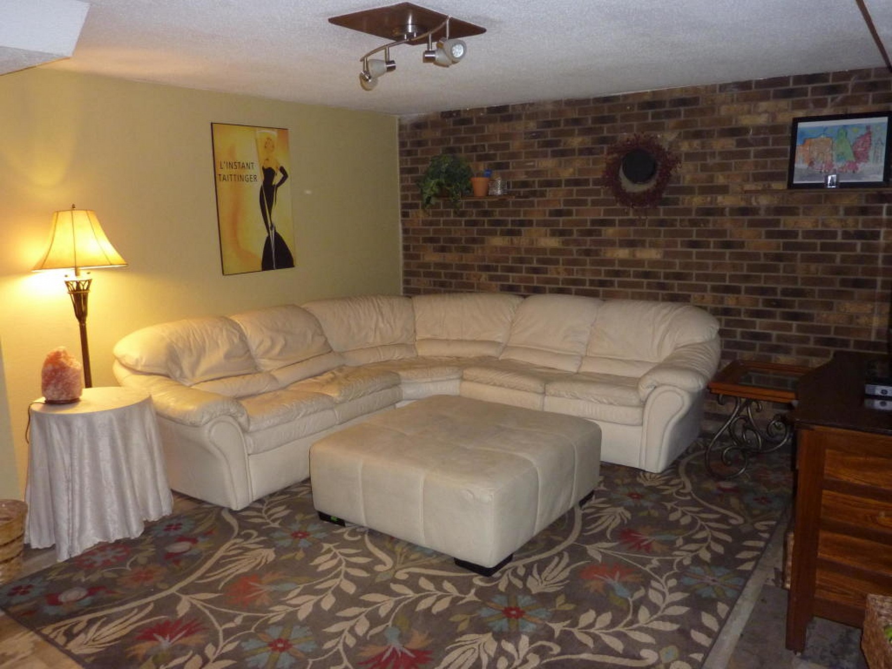 1022 Circle Drive, Brookings, SD 57006